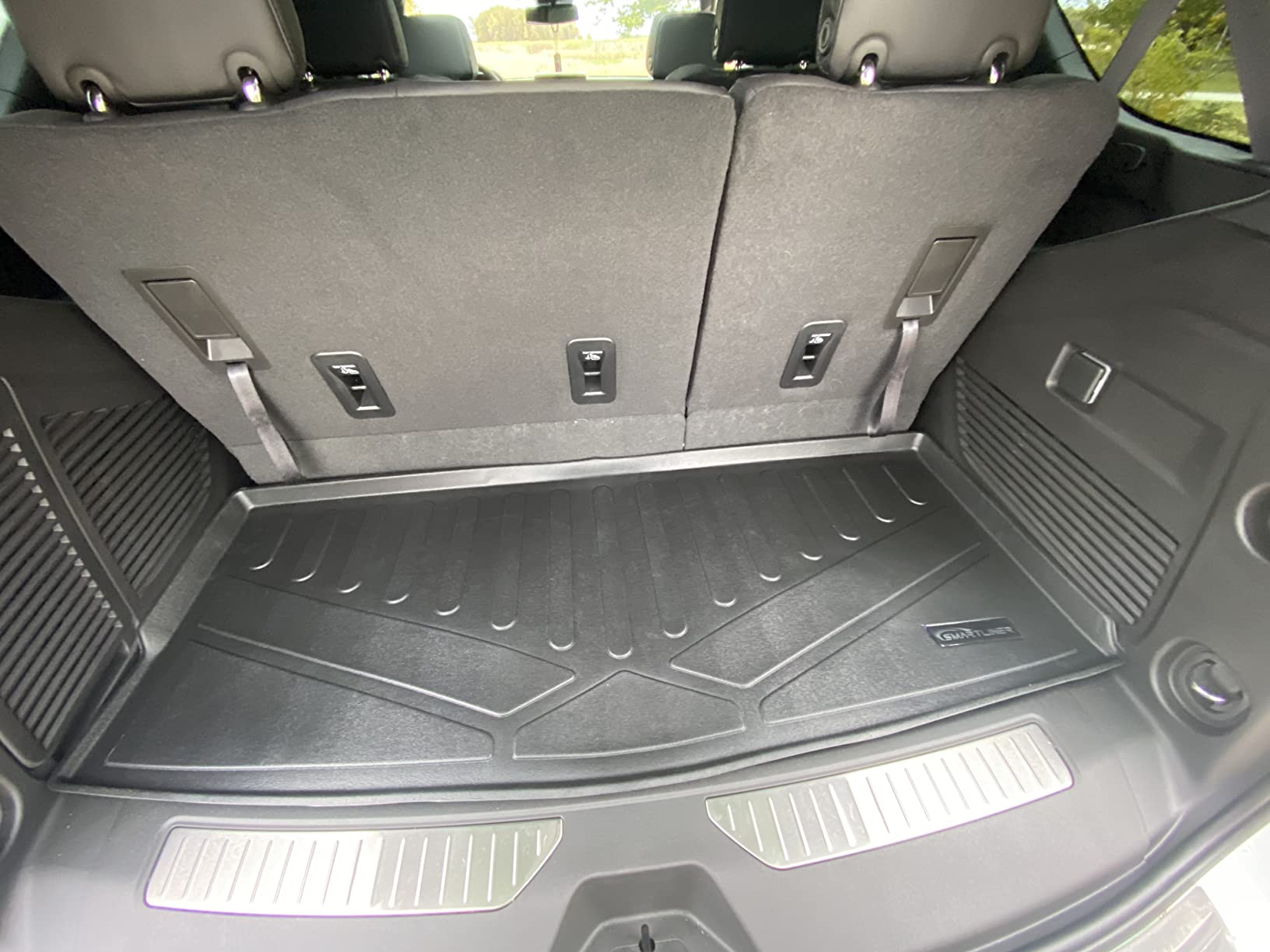 SMARTLINER Cargo Liner for 2021-2026 Cadillac Escalade customer photo 1