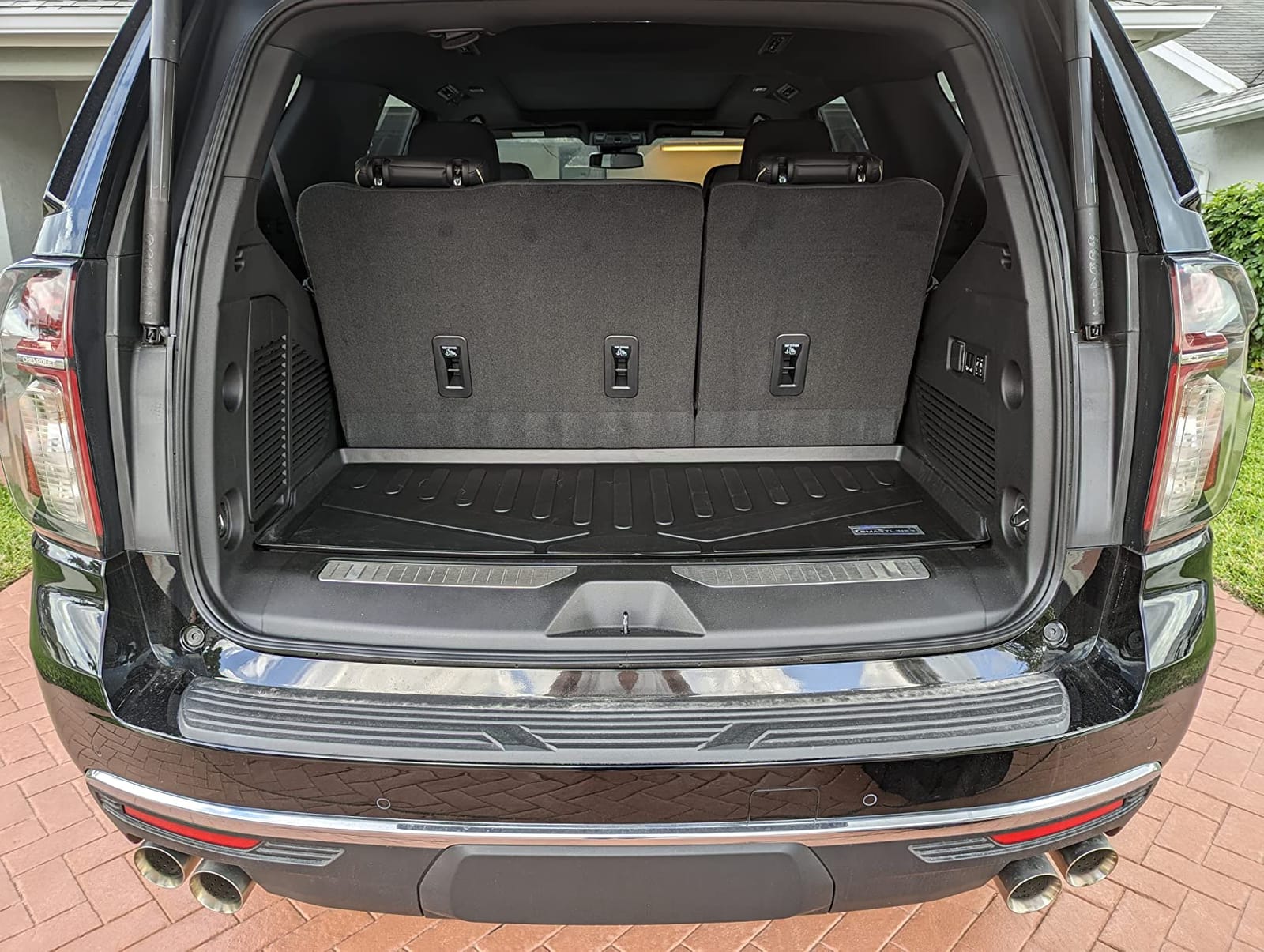 SMARTLINER Cargo Liner for 2021-2026 Cadillac Escalade customer photo 2