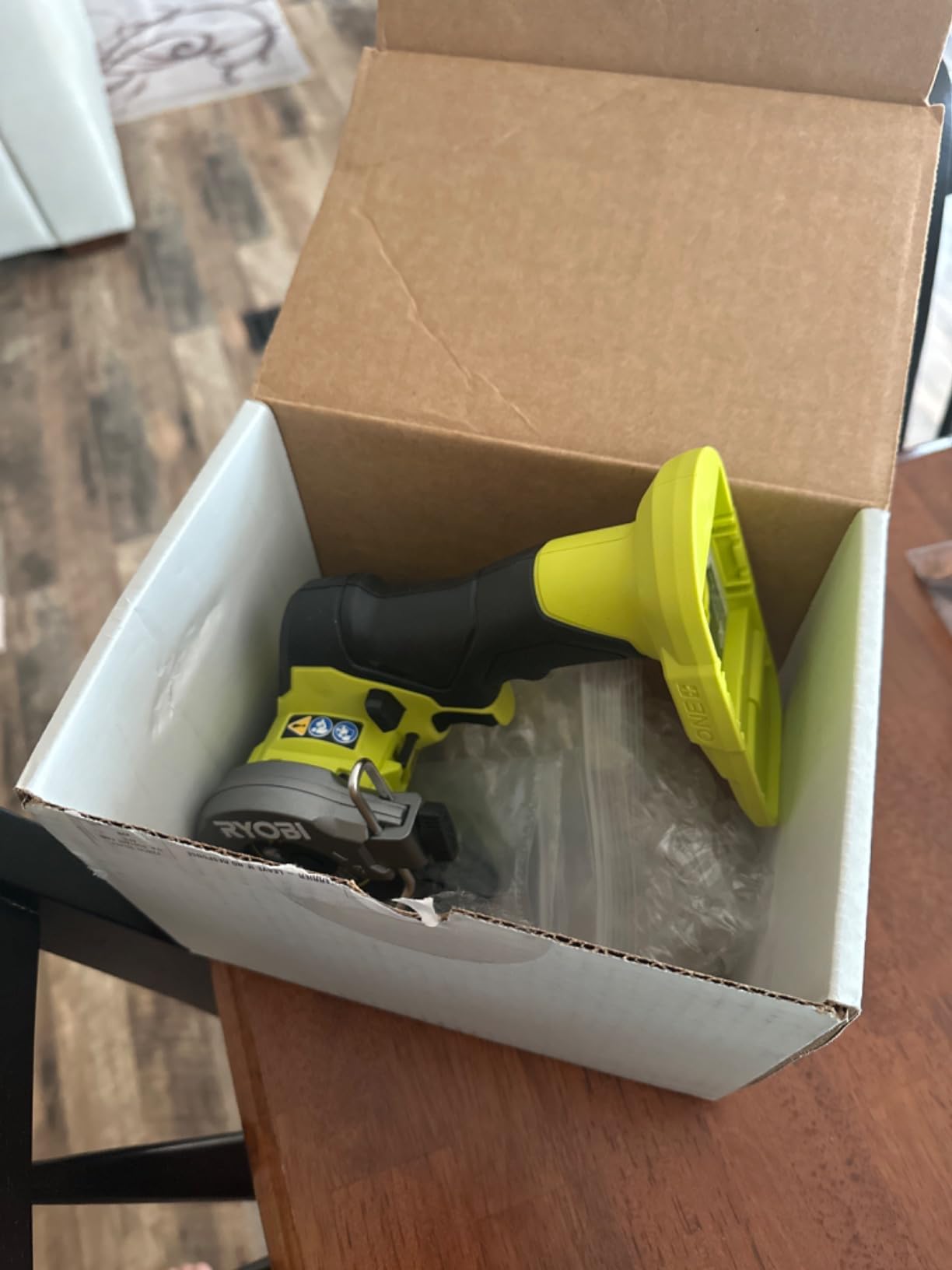 RYOBI ONE+ HP 18V Brushless Cordless Compact Cut-Off Tool 3