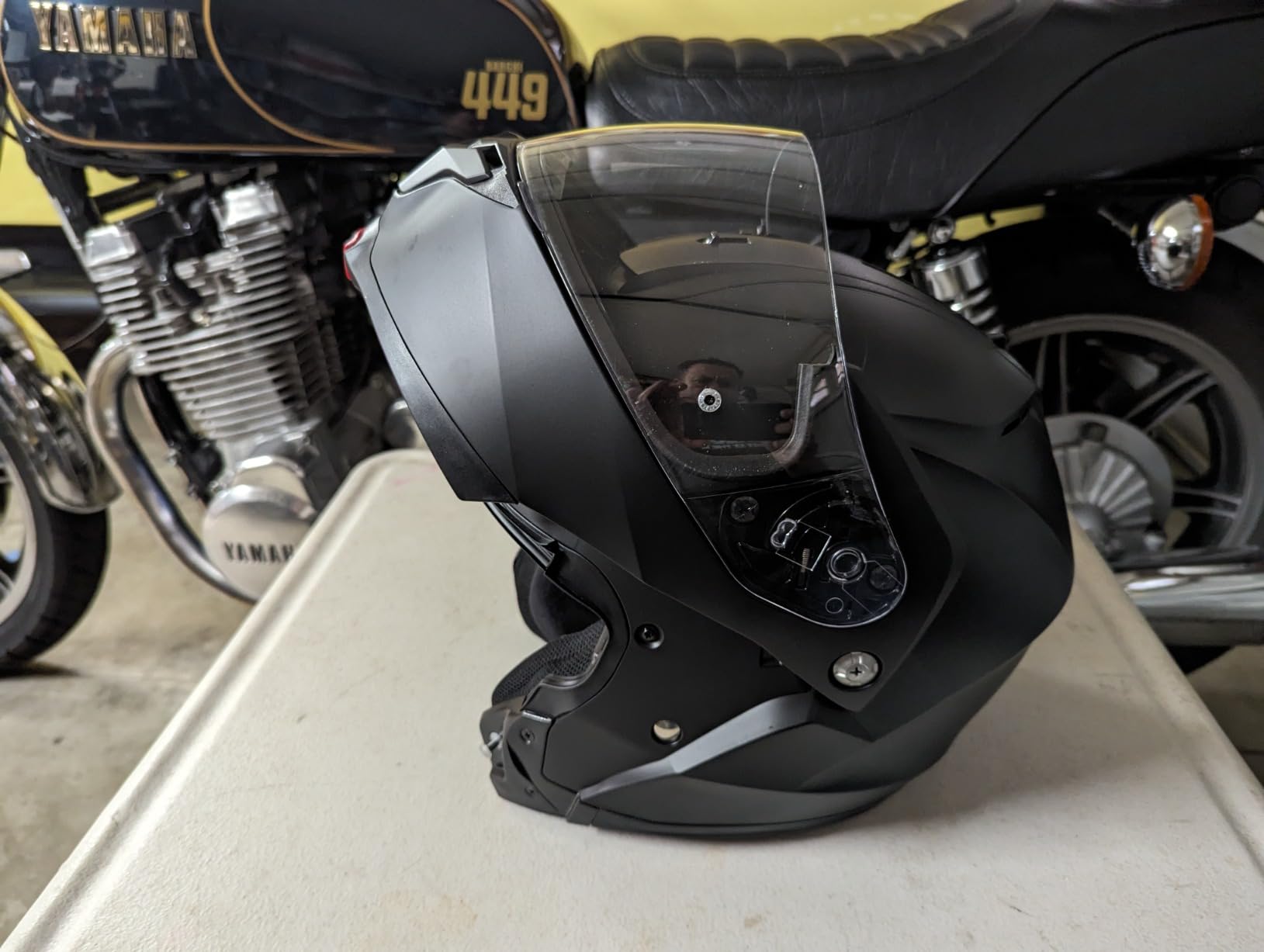 HJC C91 Solid Modular Motorcycle Helmet with HJ-17 Pinlock Shield, DOT Approved (Semi Flat Black, Medium) customer photo 2