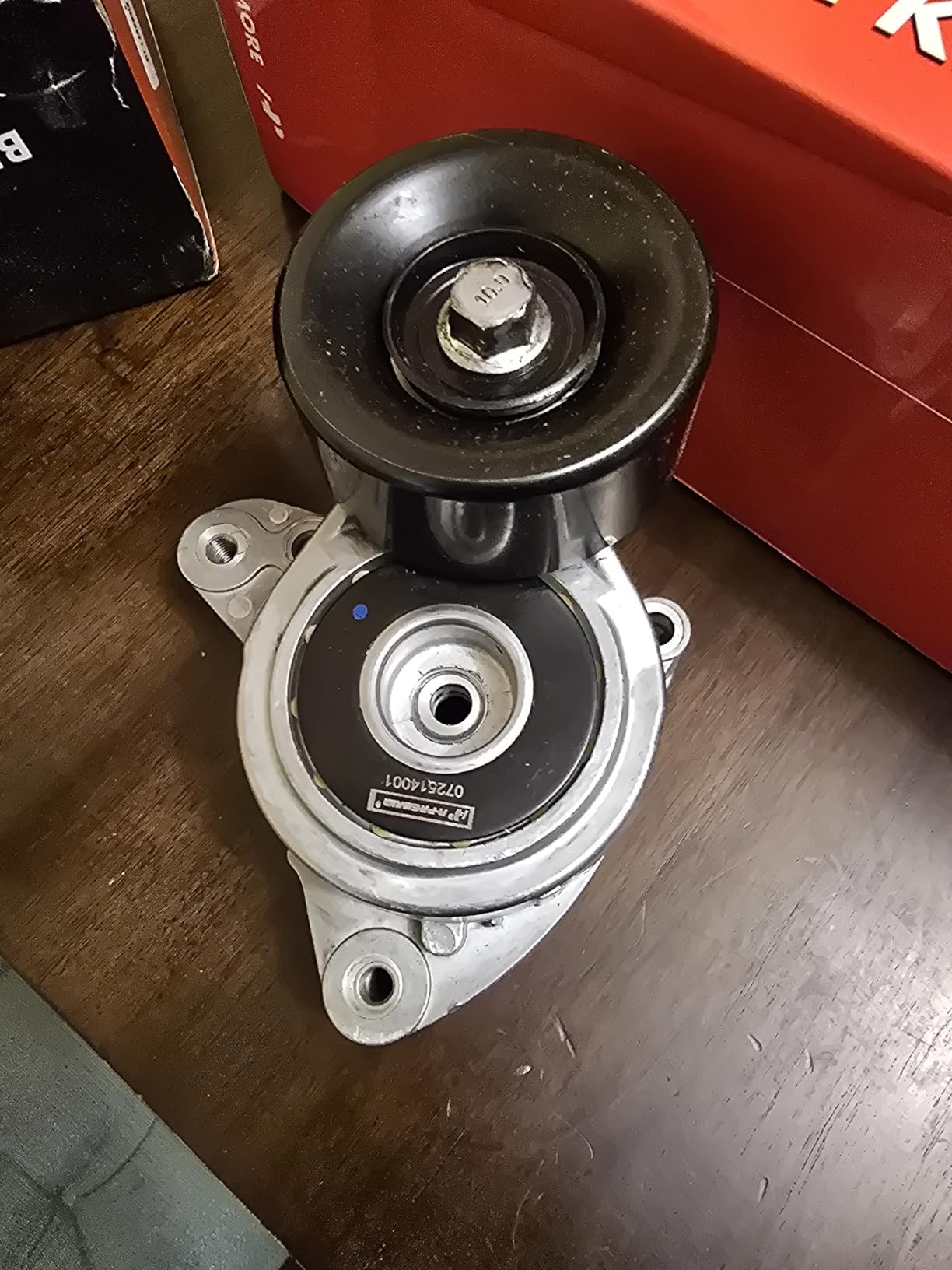 A-Premium Belt Tensioner Assembly with Pulley Compatible with Honda, Acura customer photo 2