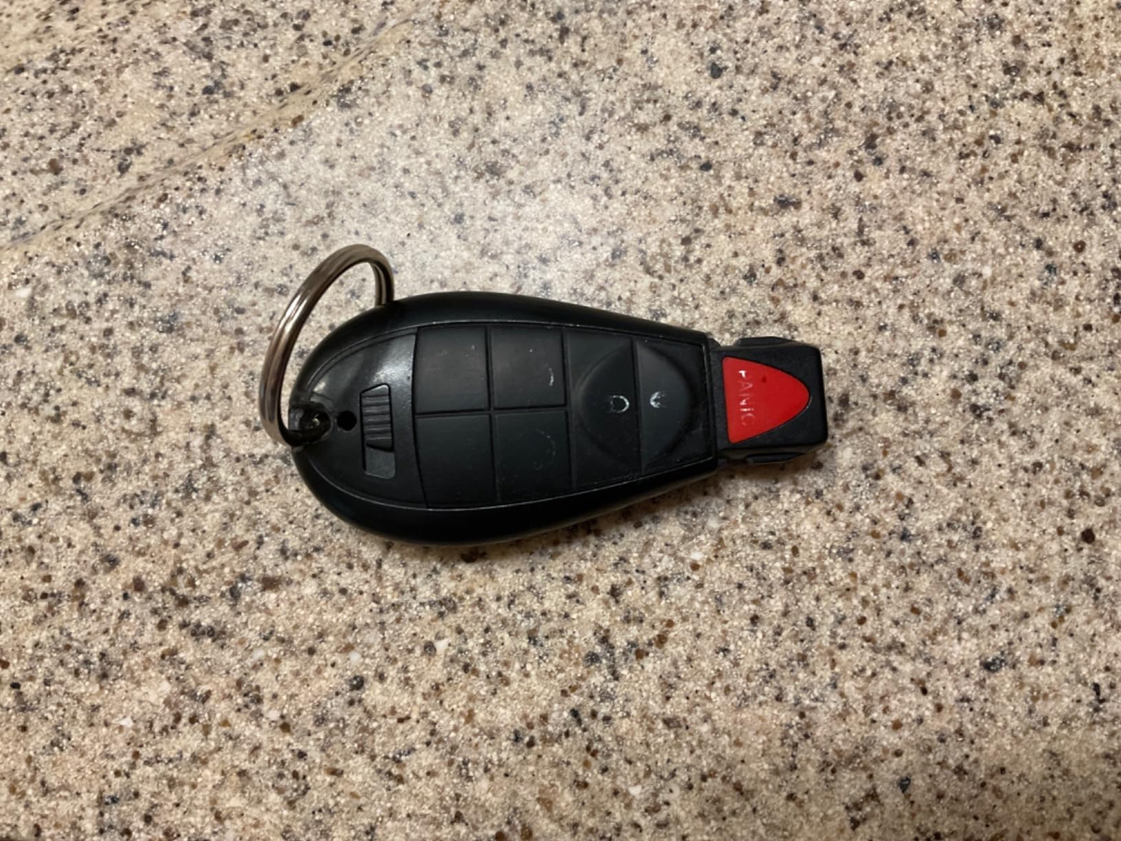 Simple Key Programmer & Key Fob for Select Chrysler, Dodge, Jeep, Ram, Volkswagen Vehicles (Interchangeable 5 & 7 Button keypads) customer photo 1