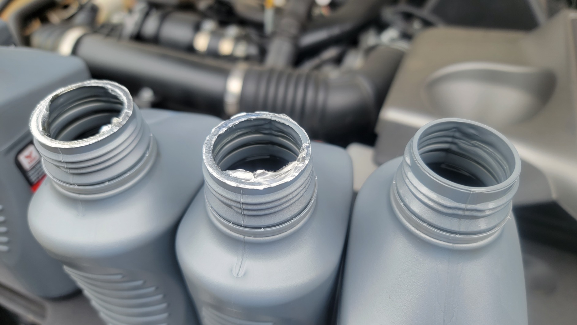 TRIAX Euro LV 0W-20 Full Synthetic European Car Engine Oil | 15K Miles | Compatible with BMW LL-12+, LL-17+, MB 229.71, VW 508.00/509.00 (1 Quart) customer photo 2