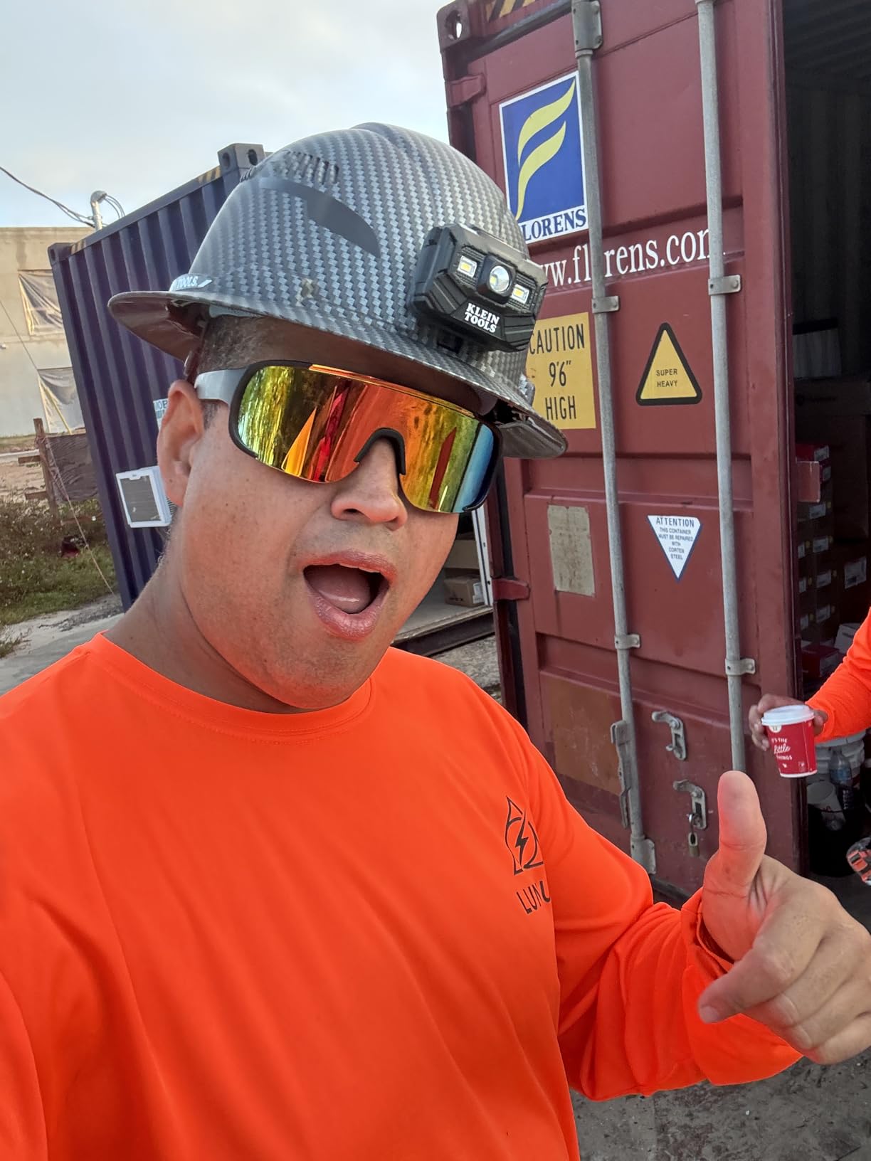 Klein Tools 60347 Hard Hat, Vented Full Brim, w/Headlamp, KARBN Pattern customer photo 2
