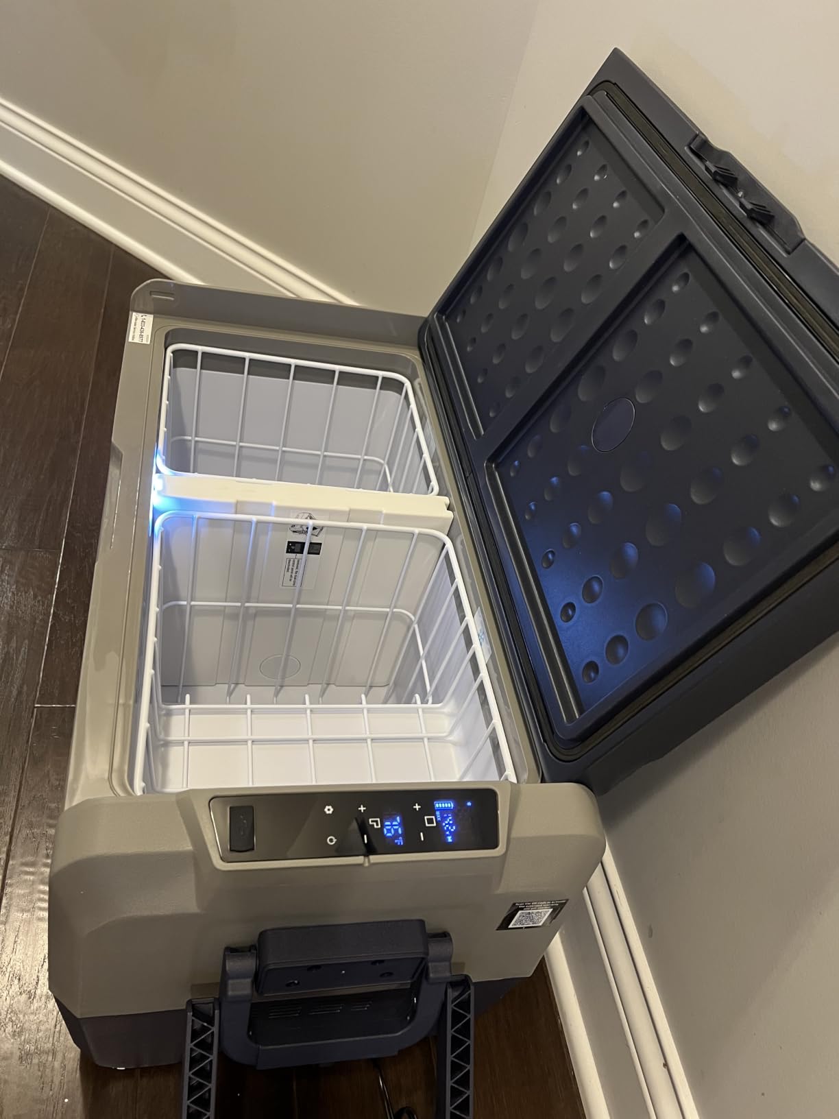BODEGA 12 Volt Portable Car Refrigerator 53 Quart Single Zone customer photo 2