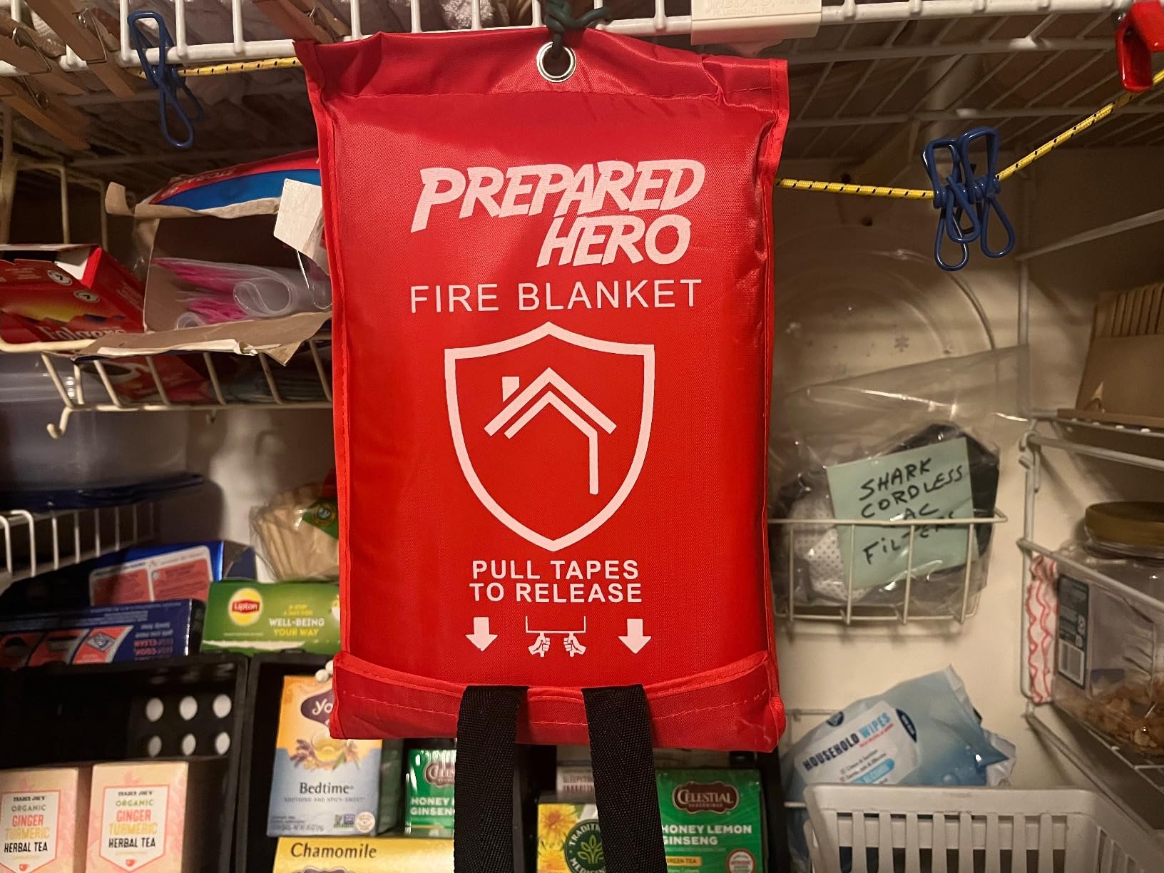 Prepared Hero Emergency Fire Blanket, Kitchen & Home, 39 x 39 in, 1 Pack customer photo 2