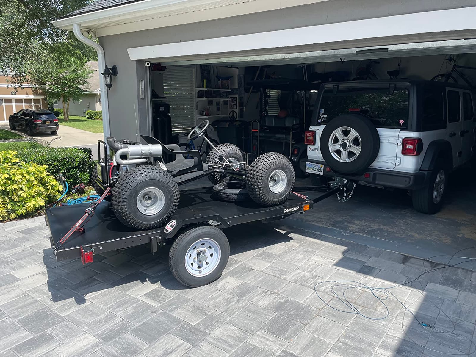 DK2 4 x 8 Single Axle Folding Utility Trailer, Load Capacity 1450 lb, Deck Length 8 ft, Deck Width 4 ft, Model# MFT4X8 customer photo 1