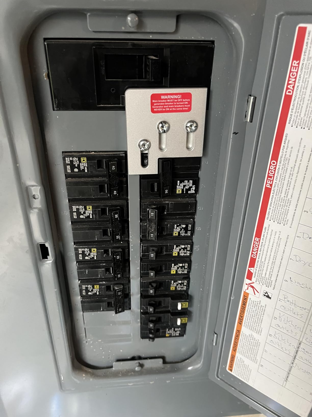 Generator Interlock Kit Compatible with Square D QO or Homeline 150 or 200 amp panels. 1 3/8 inches Spacing between main and generator breaker, Professional and Interlock Kit (SD200A) customer photo 1