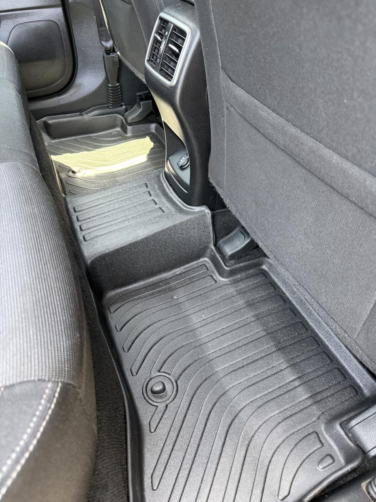 KELCSEECS Floor Mats for Hyundai Elantra/Elantra N 2021-2026 customer photo 1