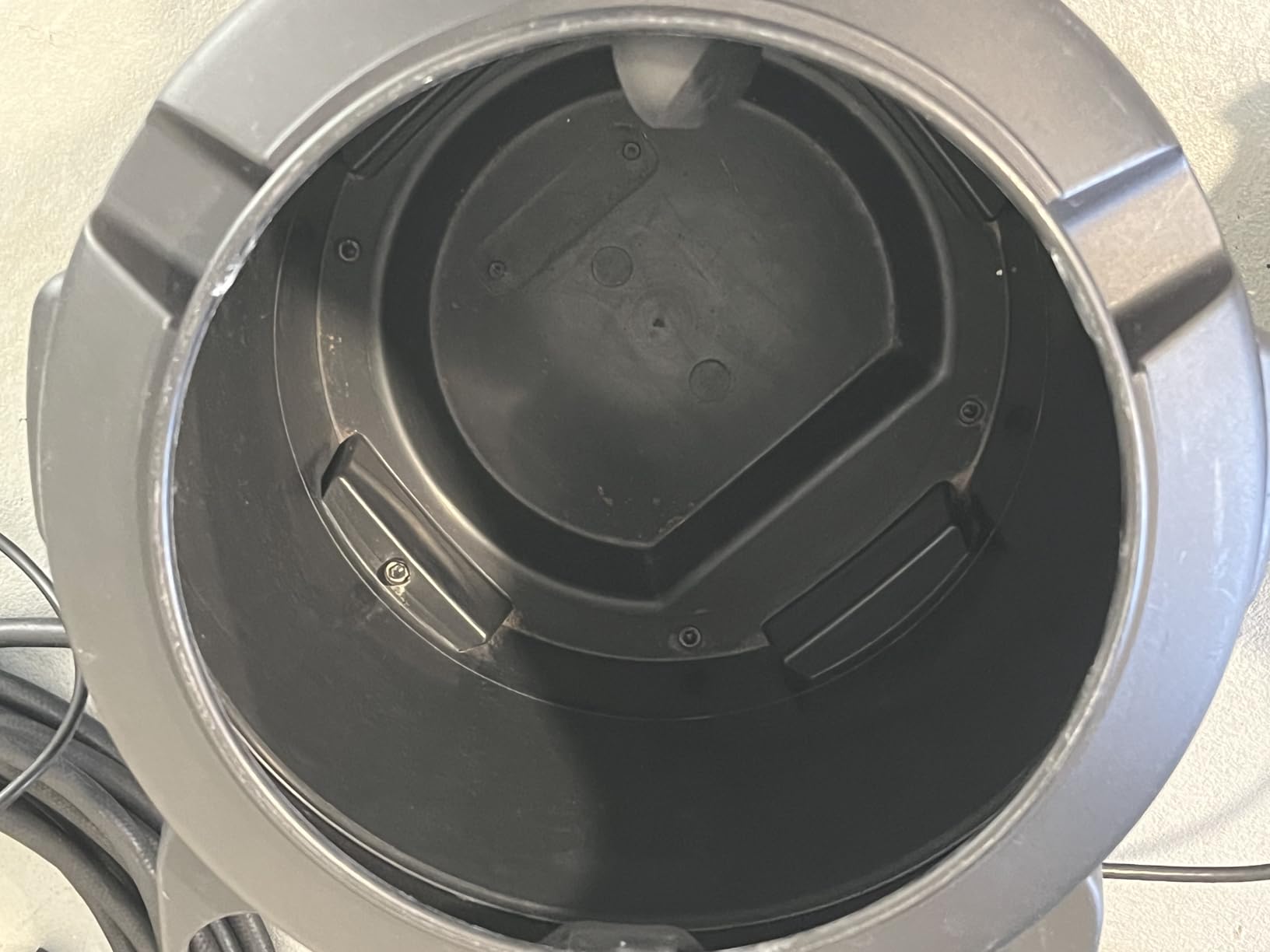DEWALT 6 Gallon Dust Separator for Wet/Dry Shop Vacuums,DXVCS002 customer photo 2