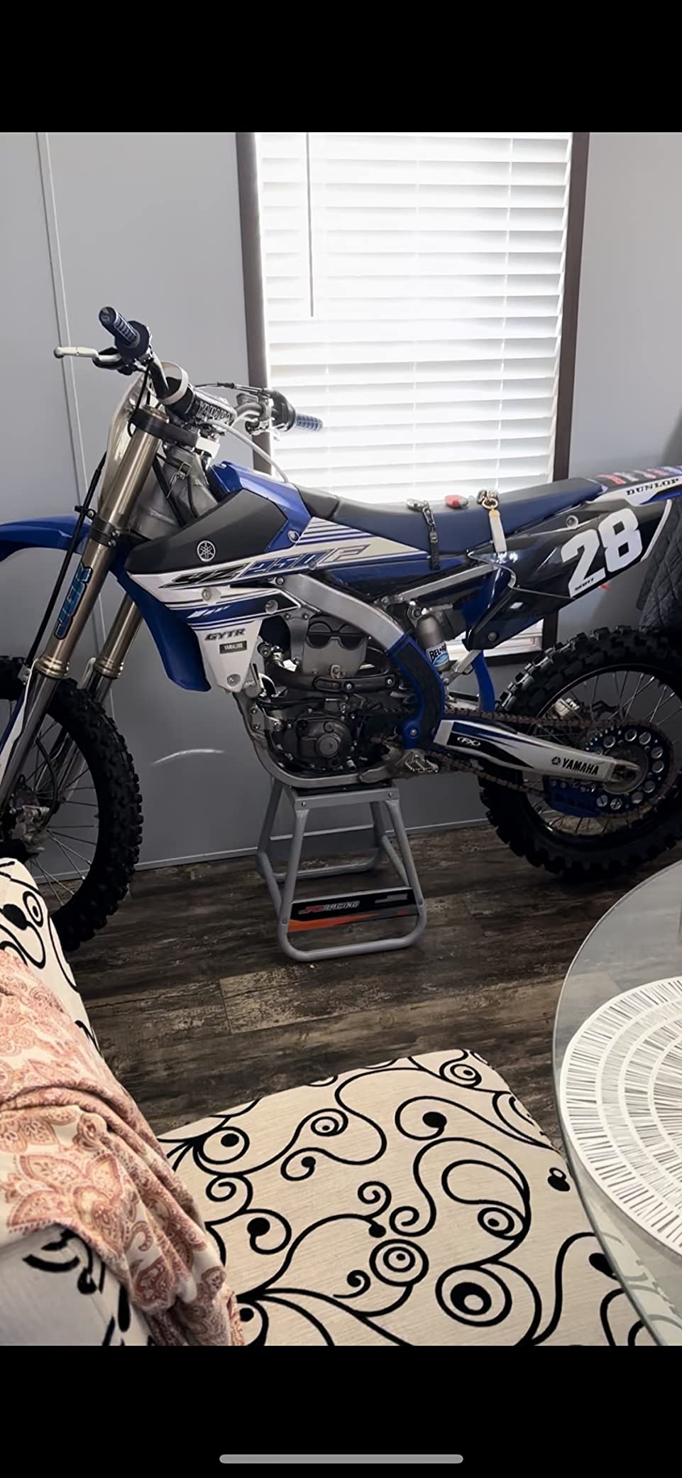 JFG RACING Detachable Dirt Bike Stand,Universal Motorcycle Lift Jack customer photo 1