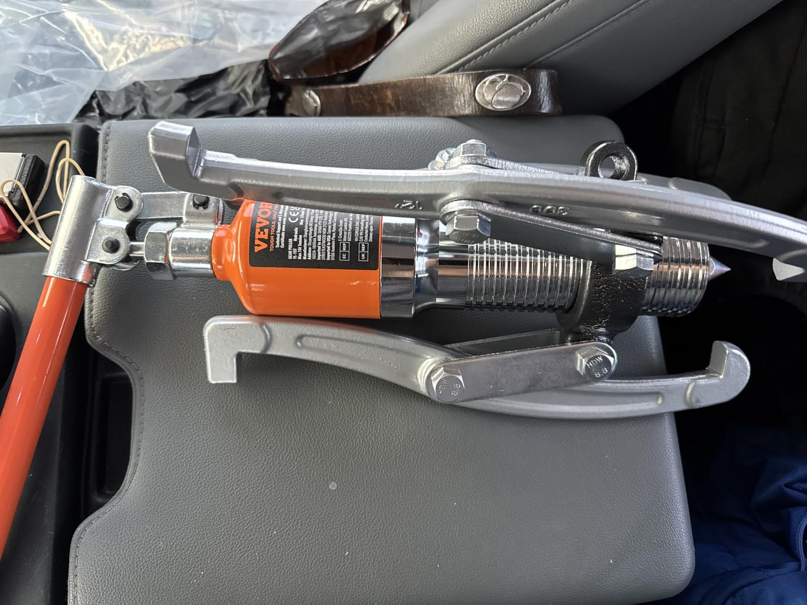 VEVOR Hydraulic Gear Puller, 15 Ton Max. Capacity Hydraulic Puller, 2 or 3 Jaws Bearing Hub Separator, 3.9