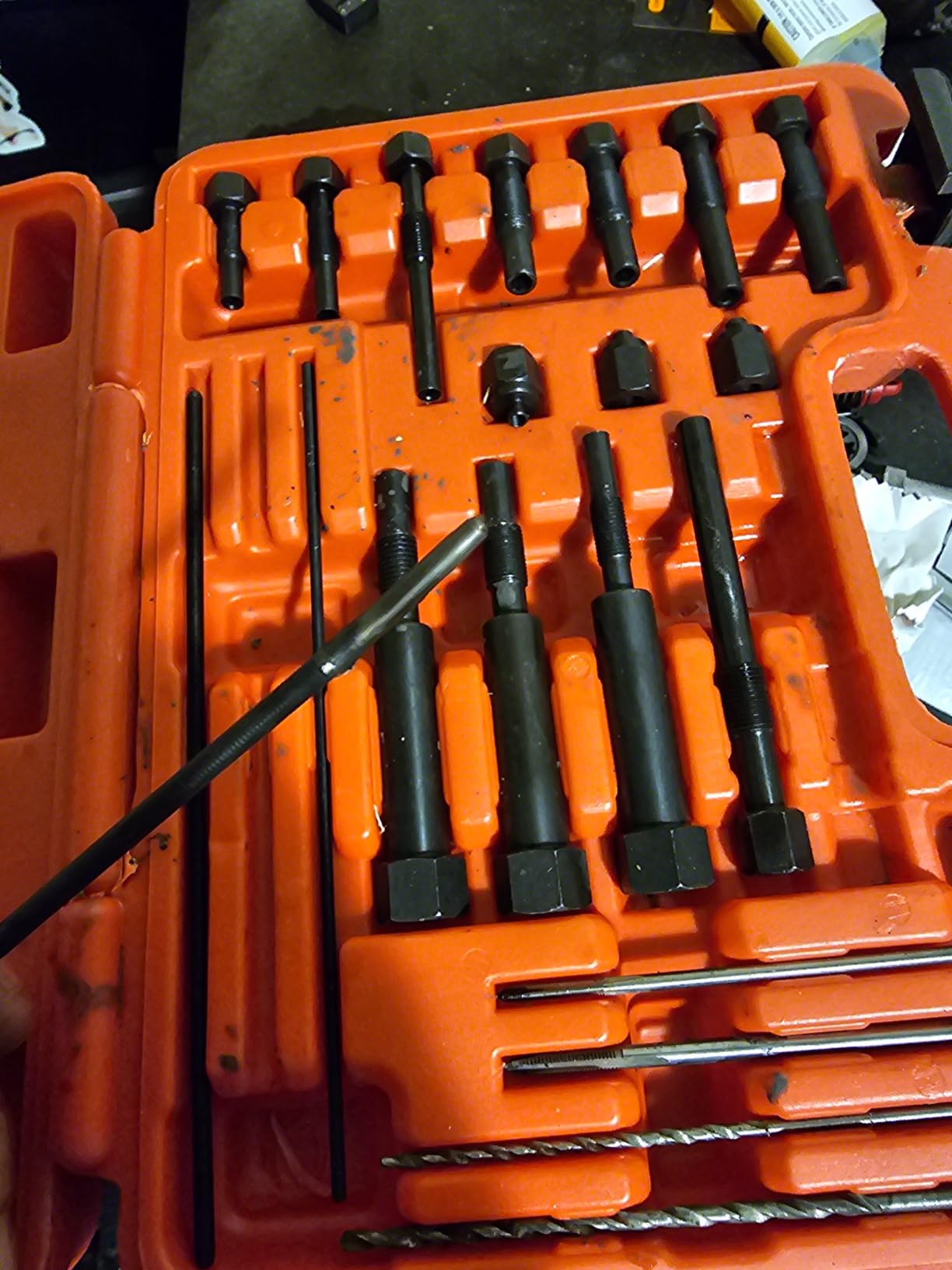 KAISAL Glow Plug Removal Tool 22PCS Glow Plug Removal Tool Kit High Hardness Glow Plug Removal Tools Glow Plug Extraction Kit for M8 & M10 Glow Plug Electrodes Removal Tool with Easy-Carry Toolbox customer photo 1