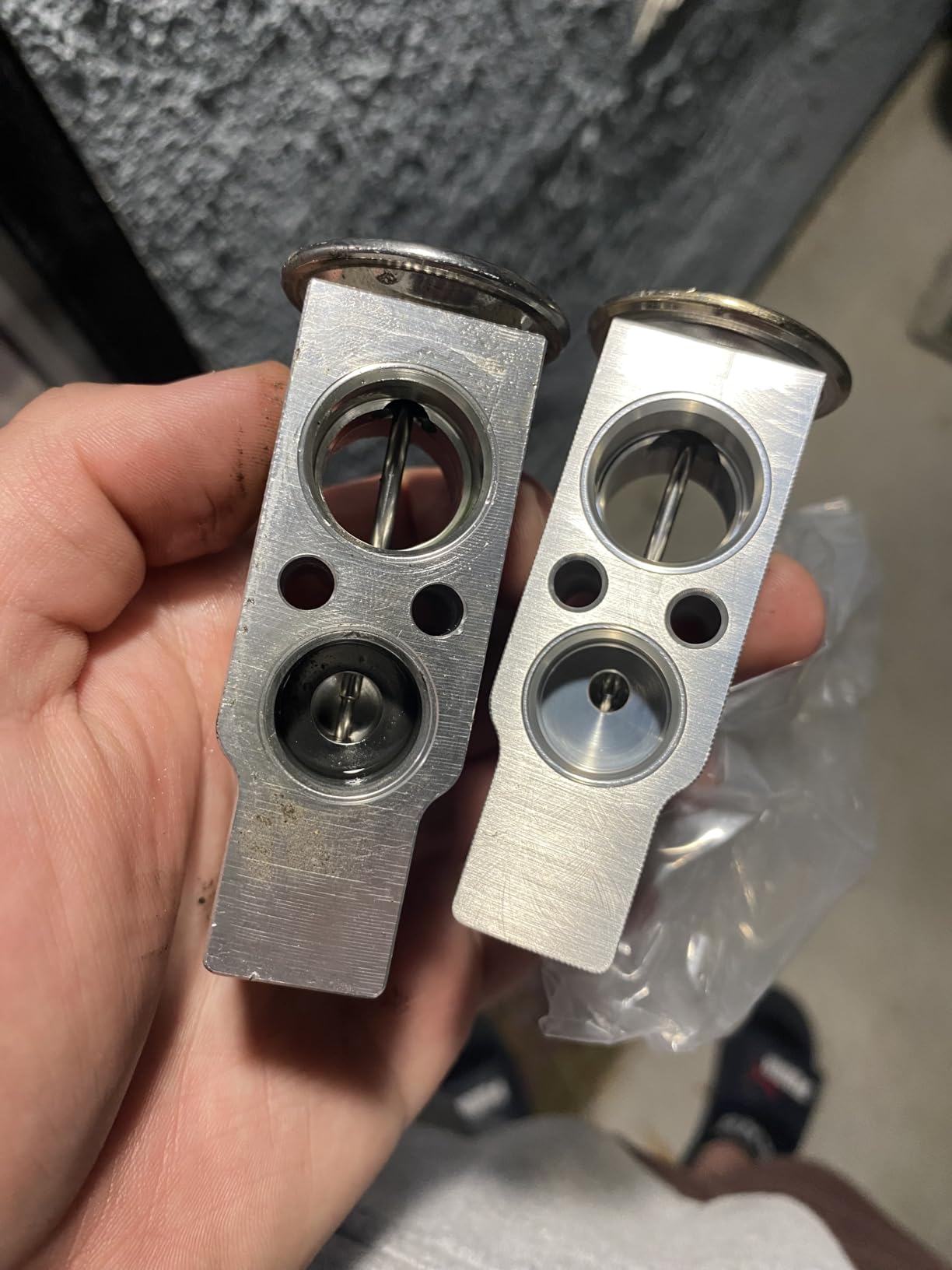 A-Premium AC Expansion Valve Compatible with Toyota customer photo 2