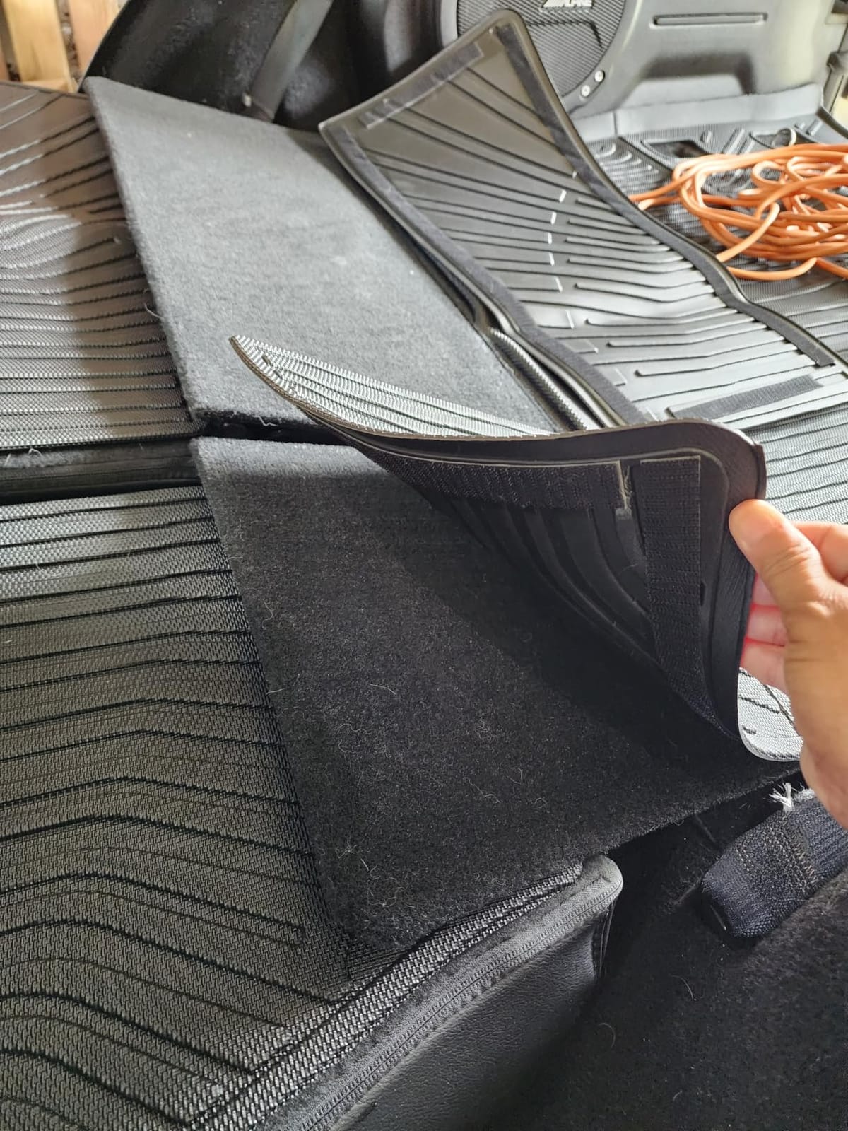 Cartist Custom Fit for Cargo Liner Jeep Cherokee 2014-2022 2023 All Weather Anti-Slip Rear Trunk Mat Waterproof TPE (NOT for Jeep Grand Cherokee) customer photo 2