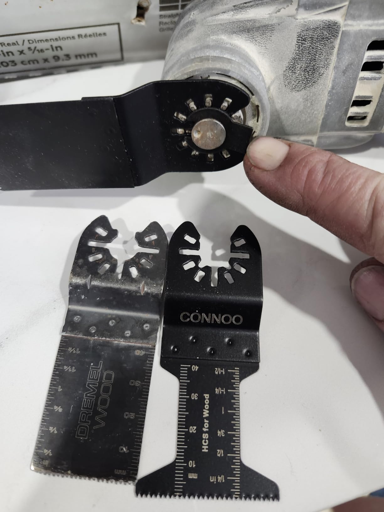 CONNOO 158 Pack Oscillating Saw Blades, Oscillating Tool Blades with Sandpaper, Multitool Bi-Metal Blades Kits for Wood Metal Plastics Quick Release Fit Dewalt Ryobi Rockwell Makita customer photo 2