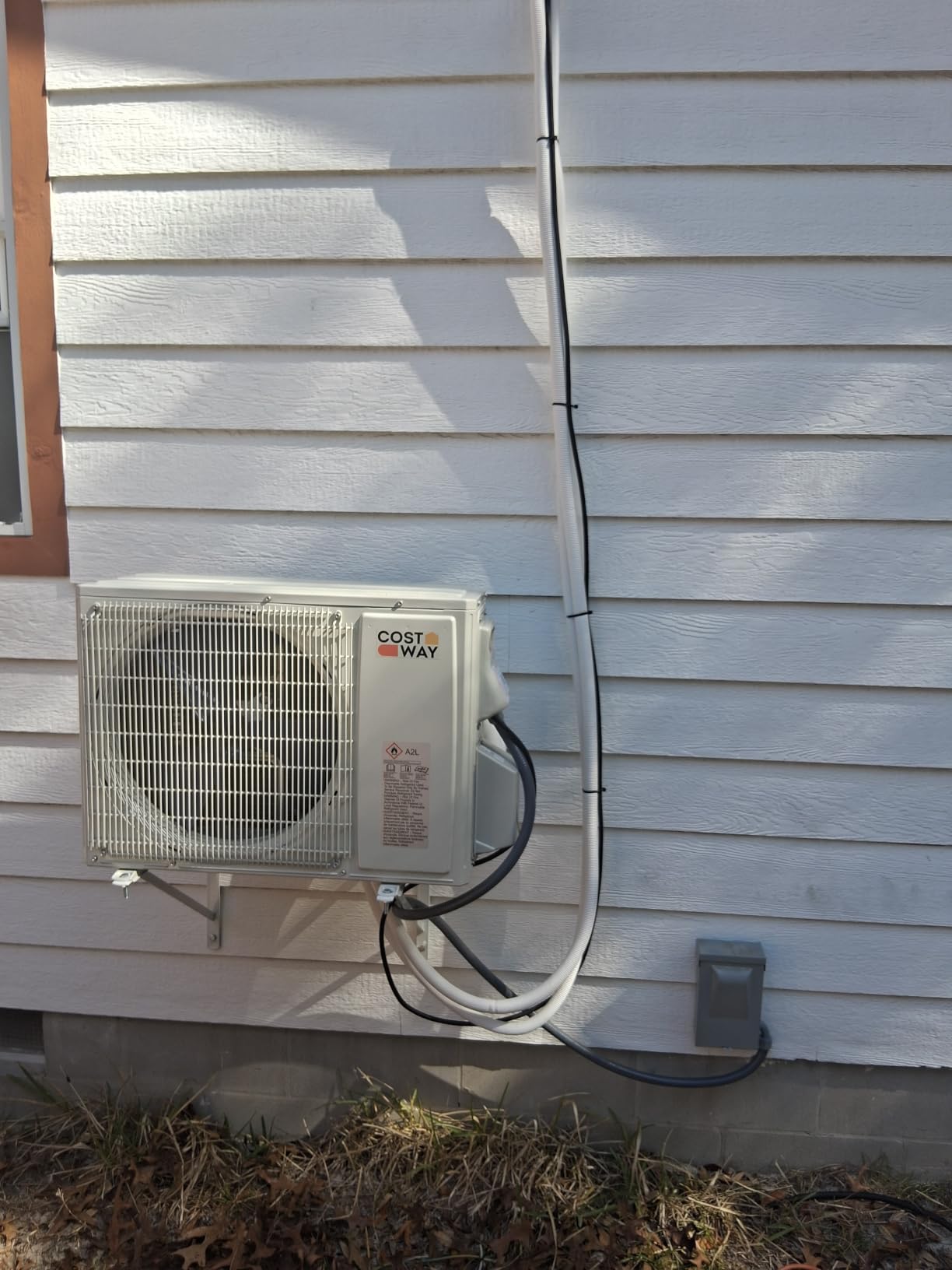 COSTWAY 12000BTU Mini Split Air Conditioner& Heater customer photo 1