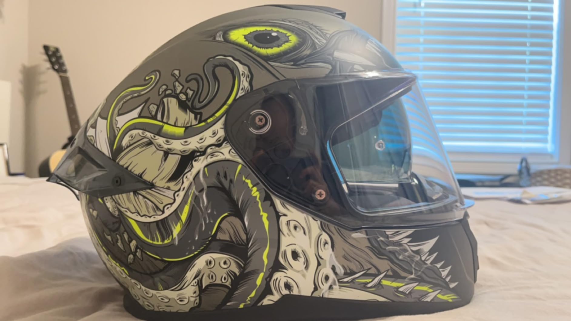 ILM Carbon Fiber Motorcycle Helmets Lightweight Full Face Dual Visor Helmet with Rear Wing Pinlock Compatible Motorbike Street Bike DOT ECE Men Women Model 861C (CarbonFiber3K, L) customer photo 1