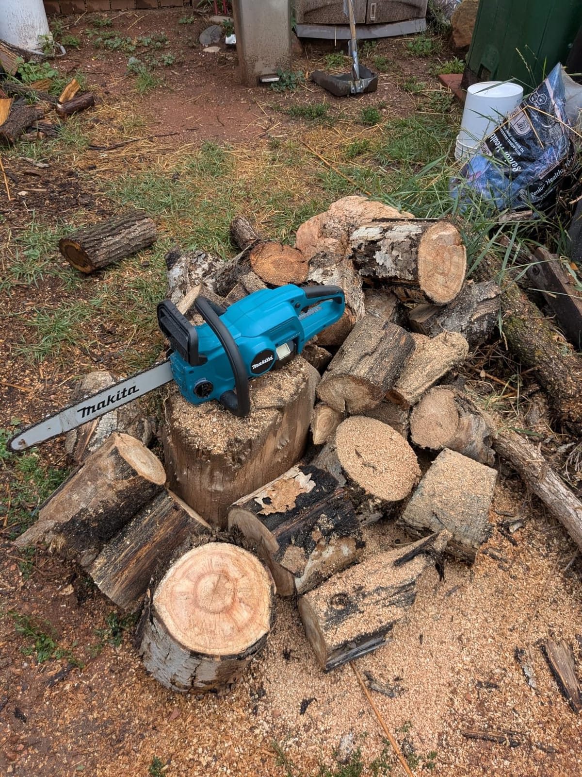 Makita XCU11Z 18V LXT® Lithium-Ion Brushless Cordless 14