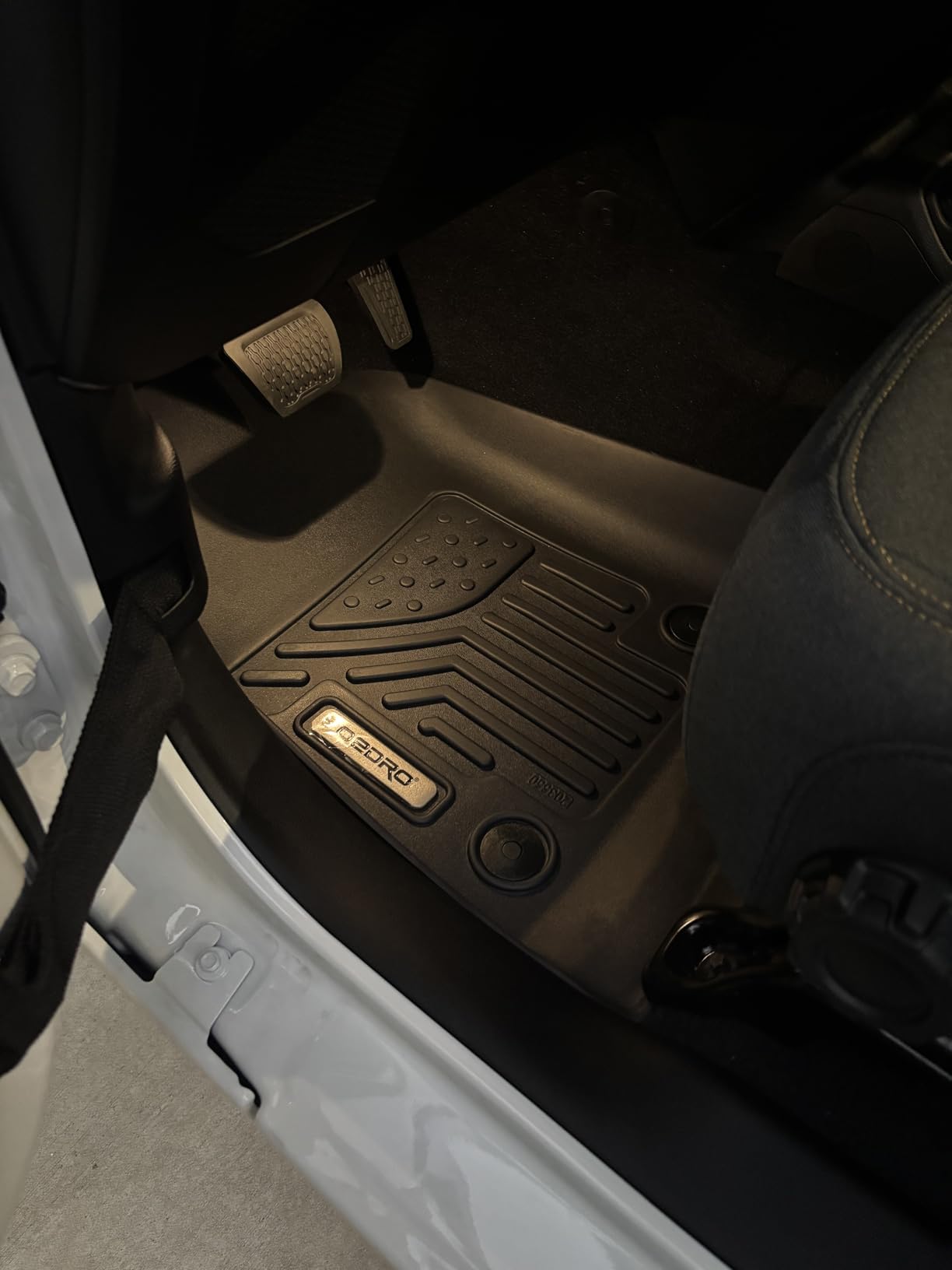 OEDRO Floor Mat Fit for 2022-2025 Jeep Wagoneer & 2023-2025 Wagoneer L(8 Passenger Model), TPE All Weather Custom Fit Floor Liners for Wagoneer Accessories, 1st & 2nd & 3rd Row Car Mats Set, Black customer photo 1