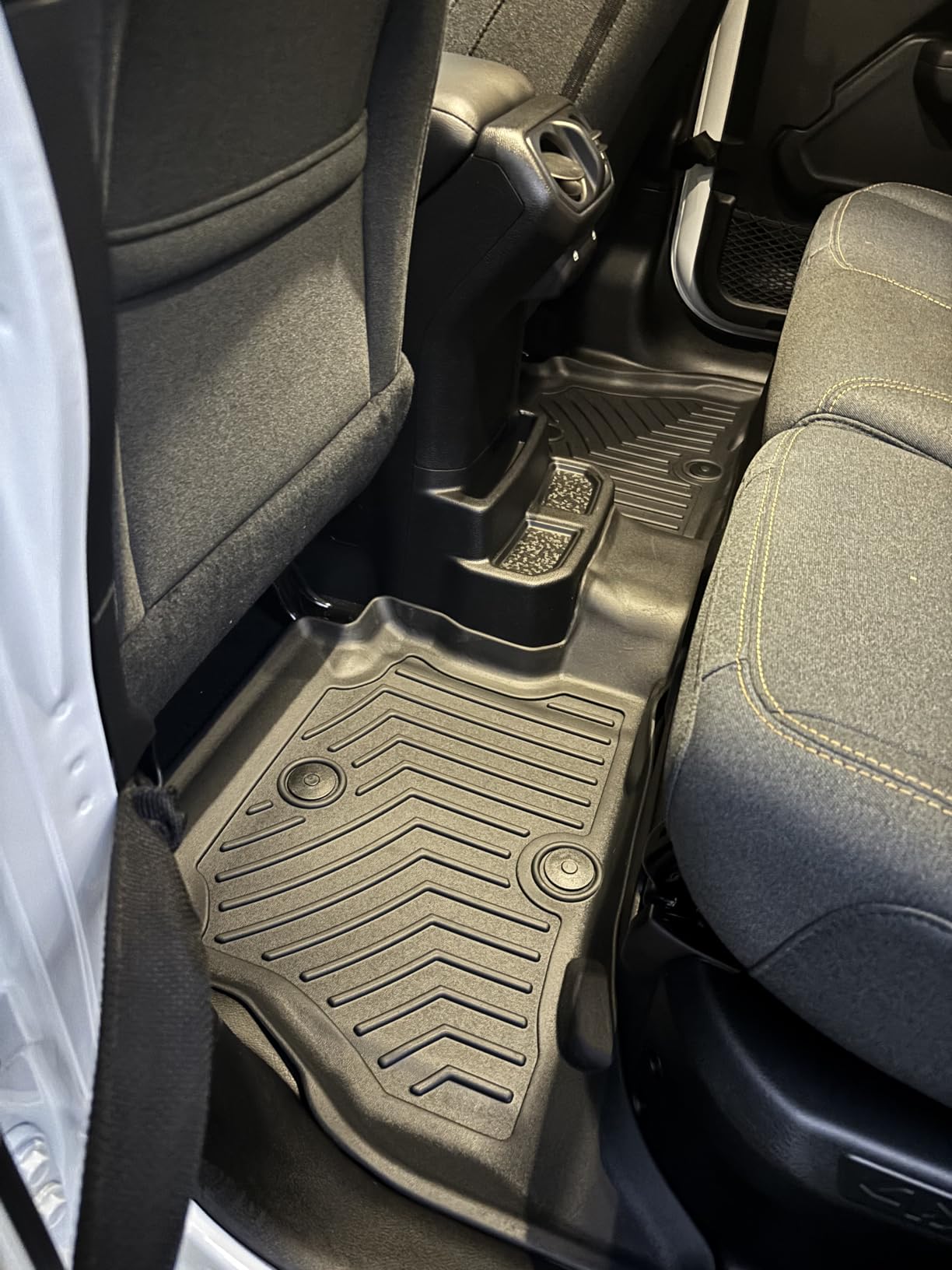 OEDRO Floor Mat Fit for 2022-2025 Jeep Wagoneer & 2023-2025 Wagoneer L(8 Passenger Model), TPE All Weather Custom Fit Floor Liners for Wagoneer Accessories, 1st & 2nd & 3rd Row Car Mats Set, Black customer photo 2