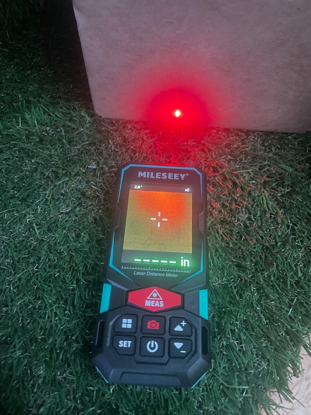 MILESEEY S7 Outdoor Laser Measure with Viewfinder Camera for Pro & DIY Use customer photo 2