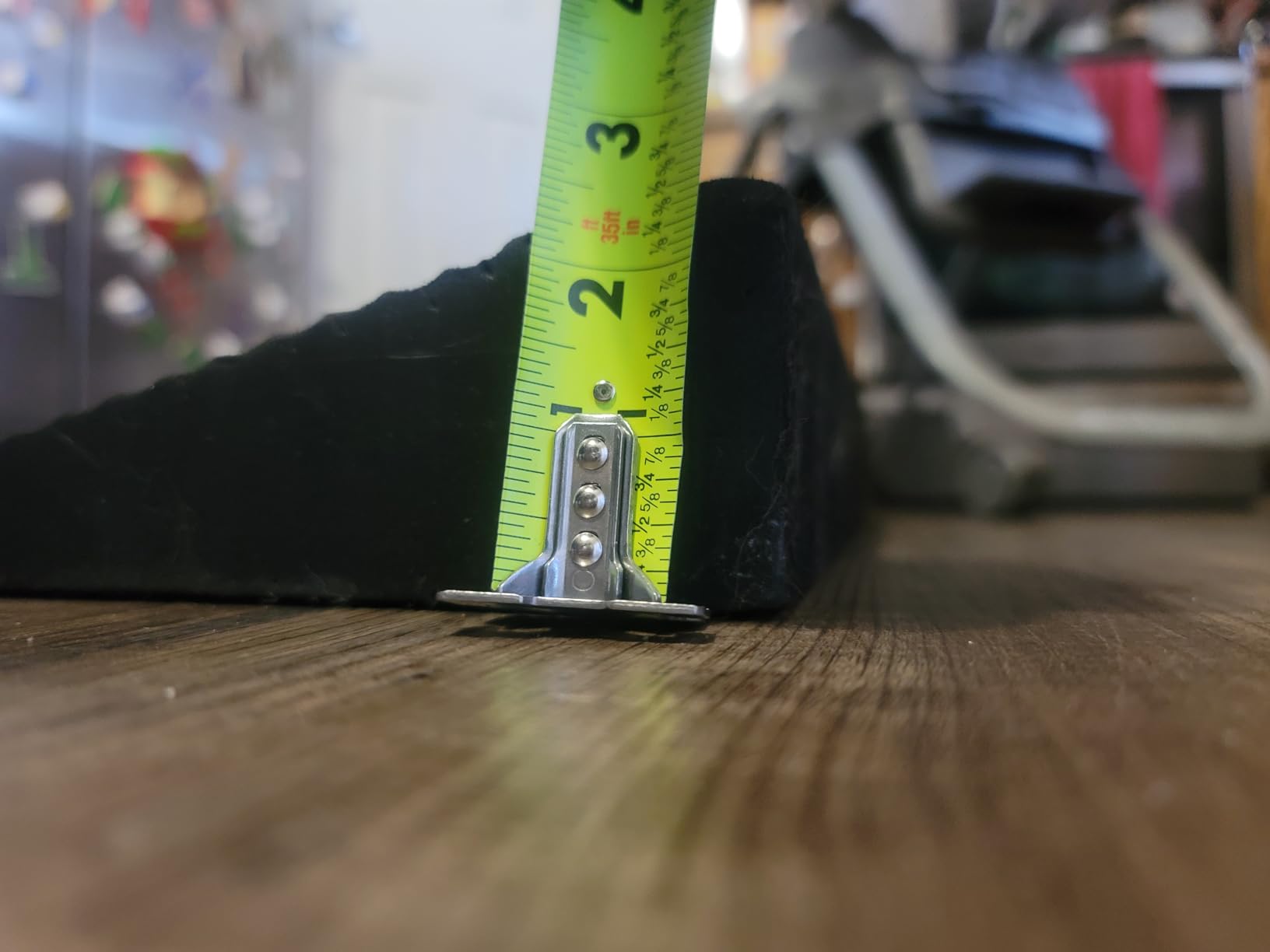 Squat Wedge Block, One-Piece Slant Board for Heel Elevated Squats Item Highlight: 27 x 10 in, 15° slant board; 6 silicone pads; calf stretches, deadlifts & mobility; 4,000 lb pressure-tested customer photo 2