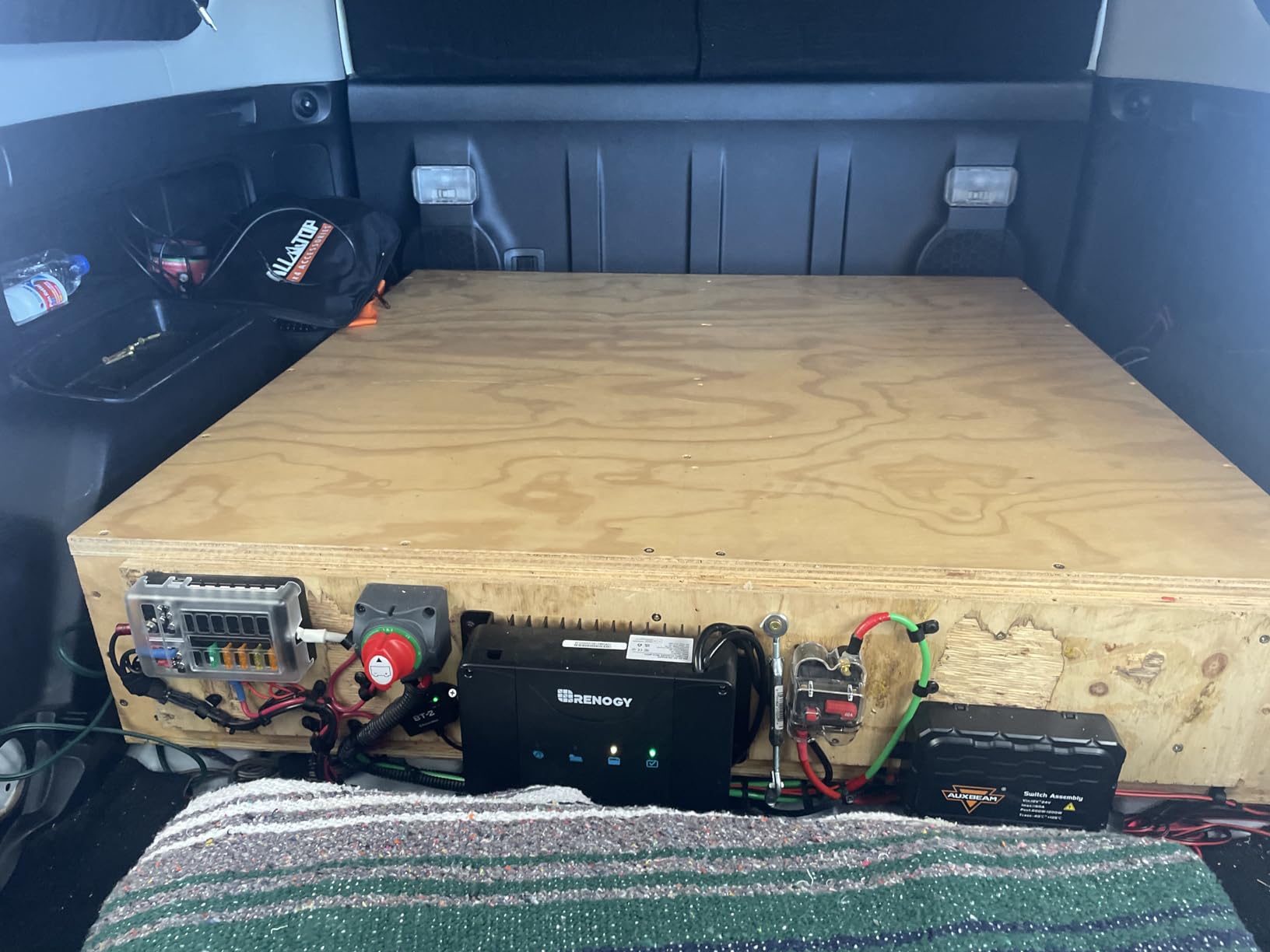 Renogy12V 50A Smart DC-DC Battery Charger with MPPT, Dual Input for RVs customer photo 1