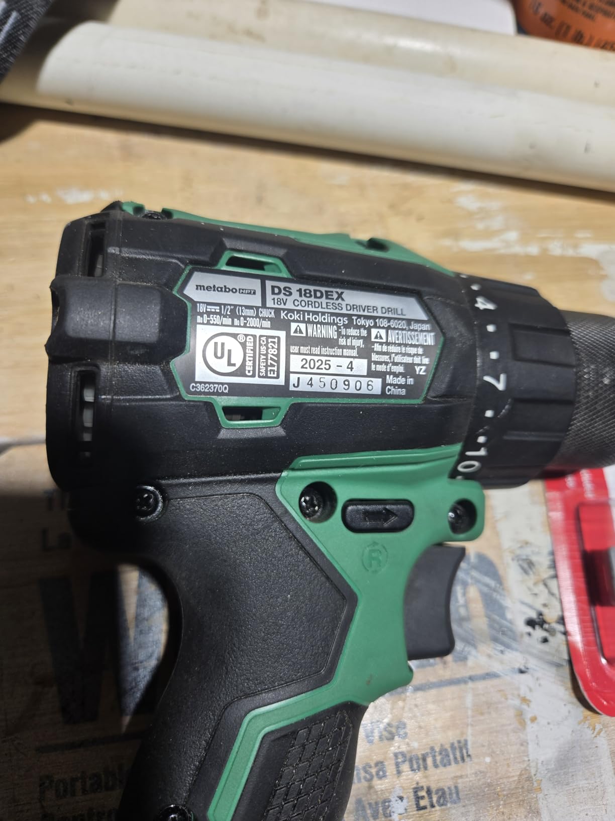 Metabo HPT 18V MultiVolt Cordless Brushless Driver Drill Kit, DS18DEX customer photo 1