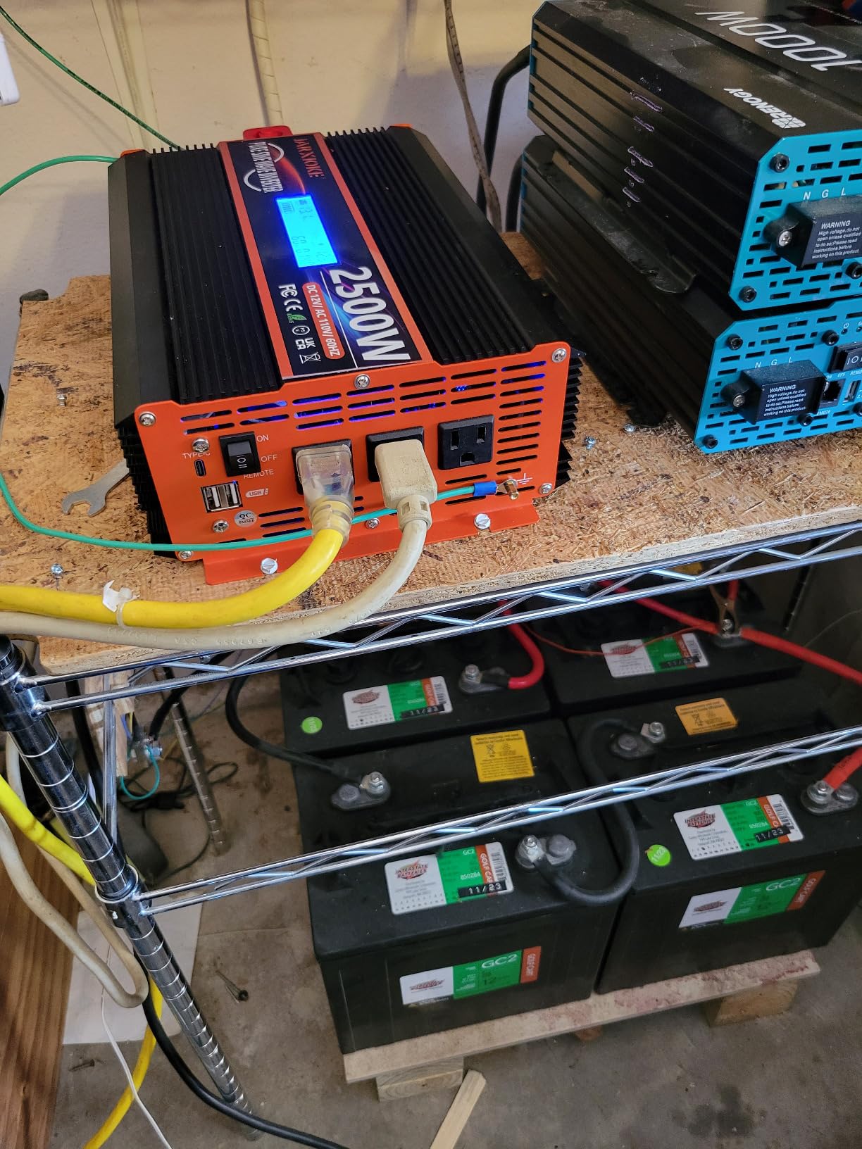 3000 Watt Pure Sine Wave Power Inverter 12V DC to 110V 120V Converter for Family RV Off Grid Solar System Car with Type-C Ports 4 AC Power Outlets Dual USB Ports LCD Display Wireless Remote Control customer photo 1