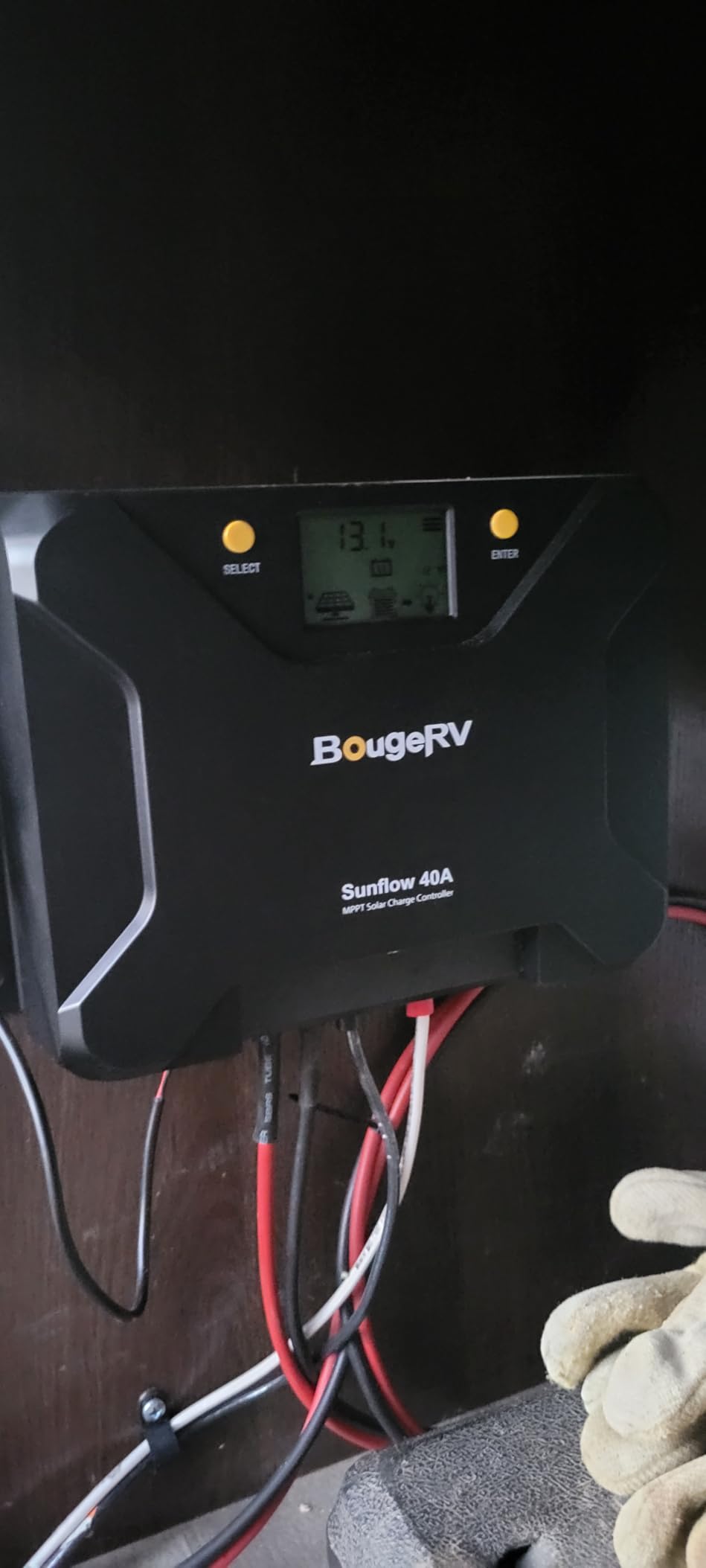 BougeRV MPPT Solar Charge Controller 40A, w/ Low-Temp Cut-Off, APP Control, Backlit LCD, 40 Amp Solar Panel Regulator 12V/24V for LiFePO4, SLD, Gel, FLD, AGM Battery, RV, Marine, Upgraded customer photo 2