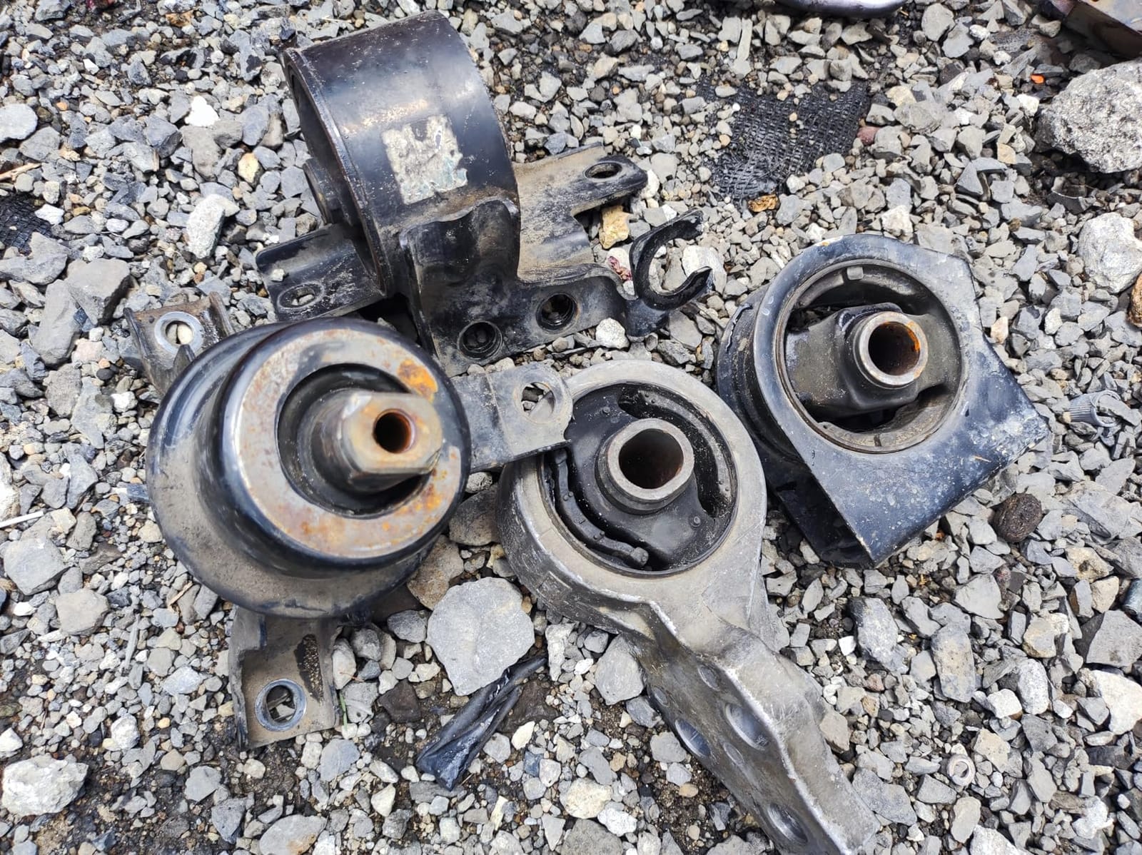 LOONGRIE Engine Motor and Trans Mounts Compatible with 2007-2011 Camry customer photo 1