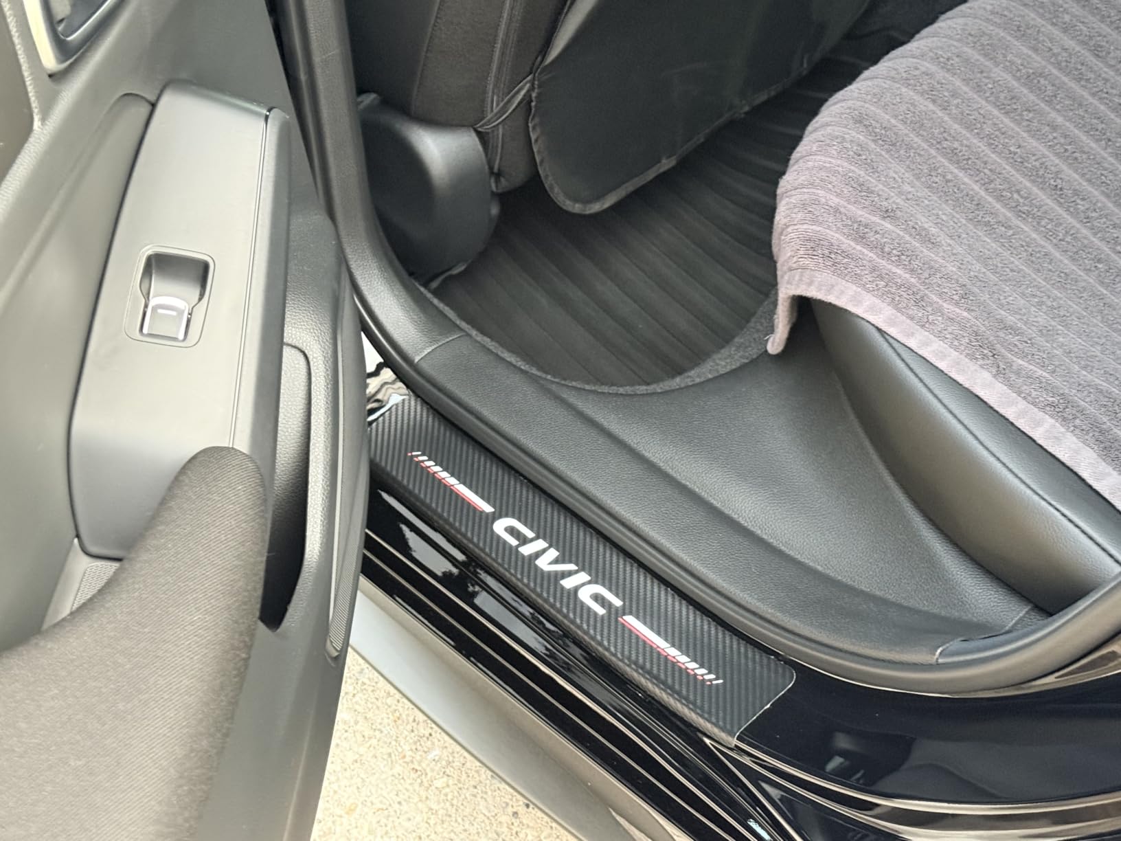 4Pcs Car Door Sill Protector for HR-V Accessories Fit for HRV Carbon Fiber Leather Door Sill Sticker, Decoration Door Sill Scuff Plate Sticker for Auto SUV customer photo 2