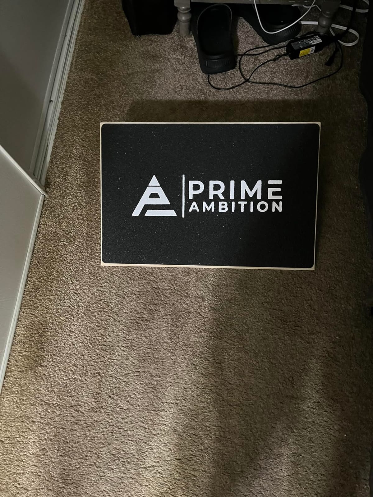 Premium Knees Over Toes Slant Board for Calf Stretching - Athletic Performance, Training Slant Board for Squats - Slanted Squat Board Non-Slip Surface - 25 Degree Incline, 1000 Lbs Weight Capacity customer photo 1