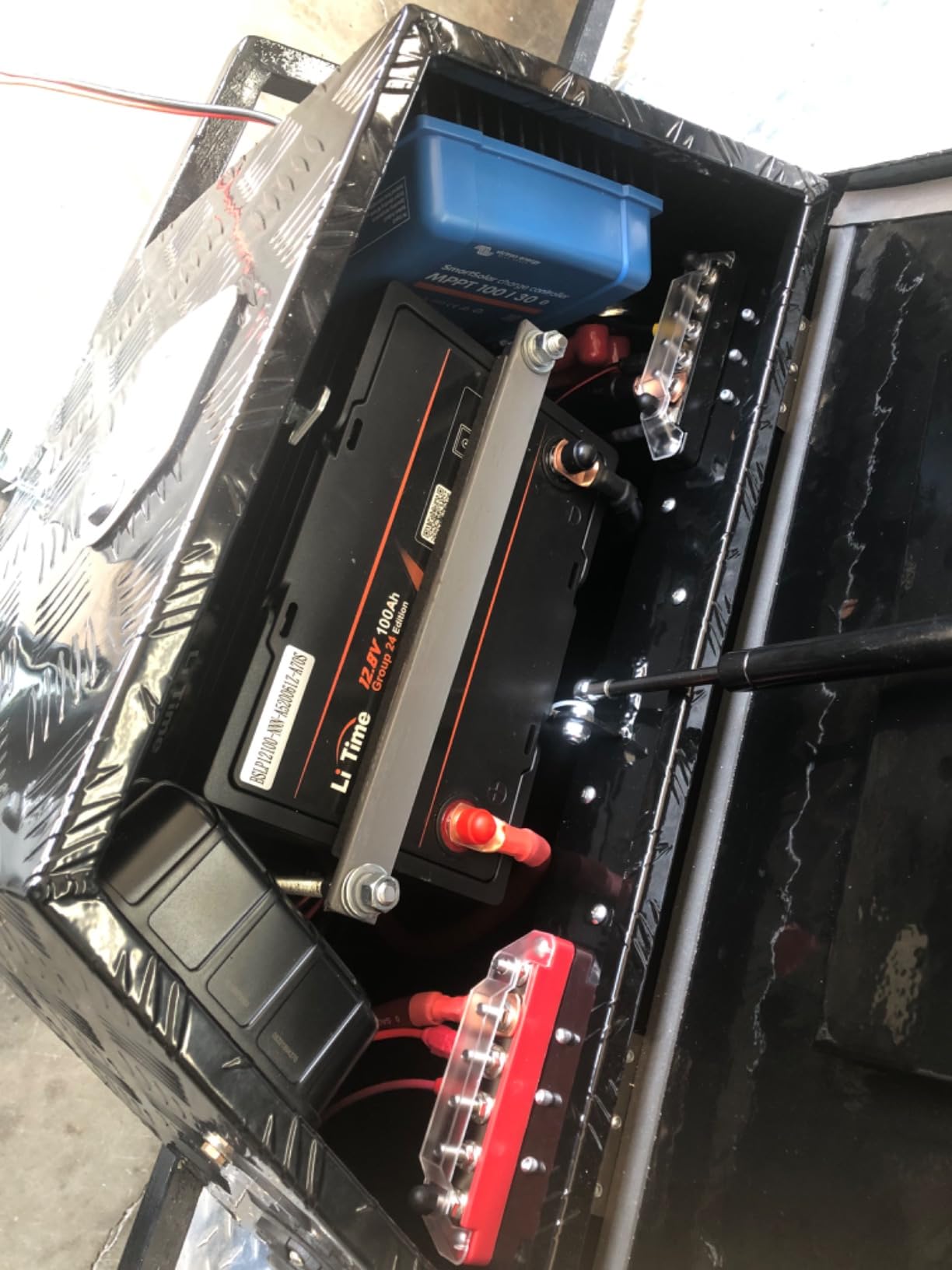 Litime 12v 100Ah RV LiFePO4 Lithium Battery for Van, Marine, Off-Grid | Group 24, 4000+ Deep Cycle, 100A BMS, IP65 Waterproof, 1280Wh Energy for Camper, Solar, Trolling Motor, Trailer customer photo 1