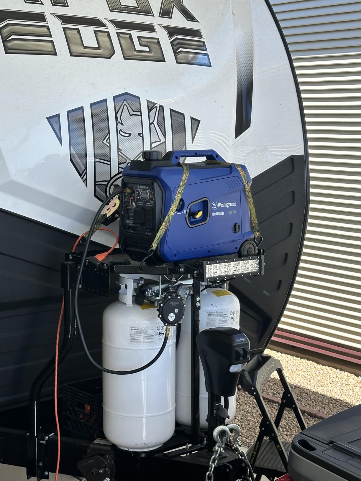 Westinghouse 4000 Peak Watt Super Quiet Dual Fuel Portable Inverter Generator, Remote Electric Start, Gas & Propane Powered, RV Ready, CO Sensor, Parallel Capable customer photo 2