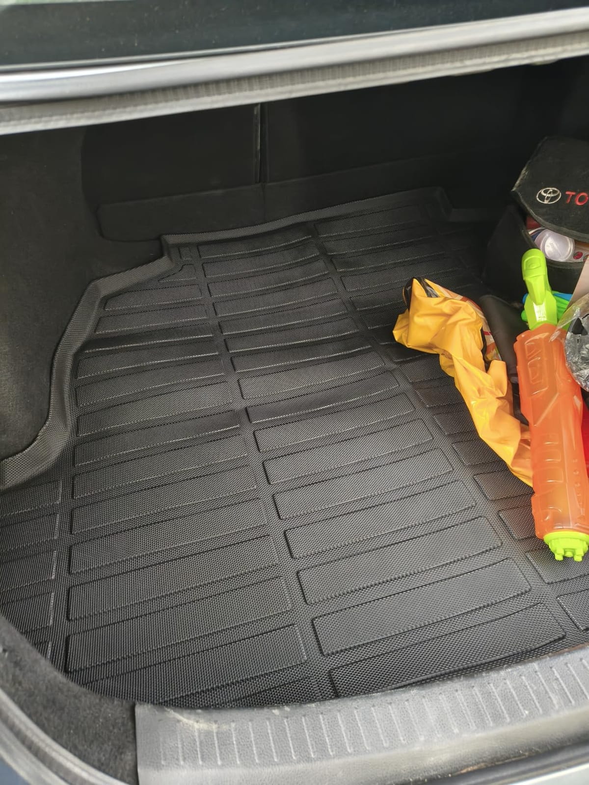 KELCSEECS Floor Mats for Volkswagen Jetta 2019-2026 customer photo 1