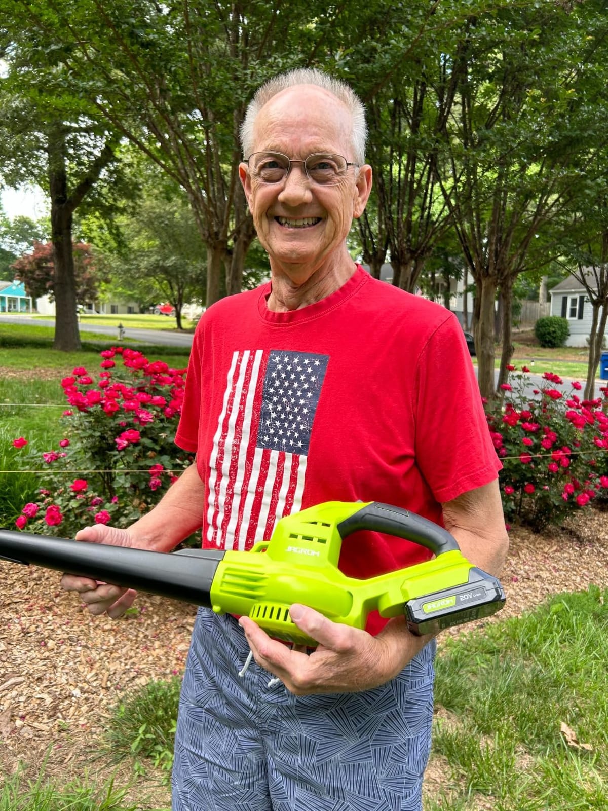 Leaf Blower Cordless with 2 Battery and Charger, 130MPH 180CFM High Speed Leaf Blower with 2 Tubes, 20V Electric Leaf Cleaner, Lightweight Handheld Blowers for Lawn Care, Patio, Garden, House, Depot customer photo 1