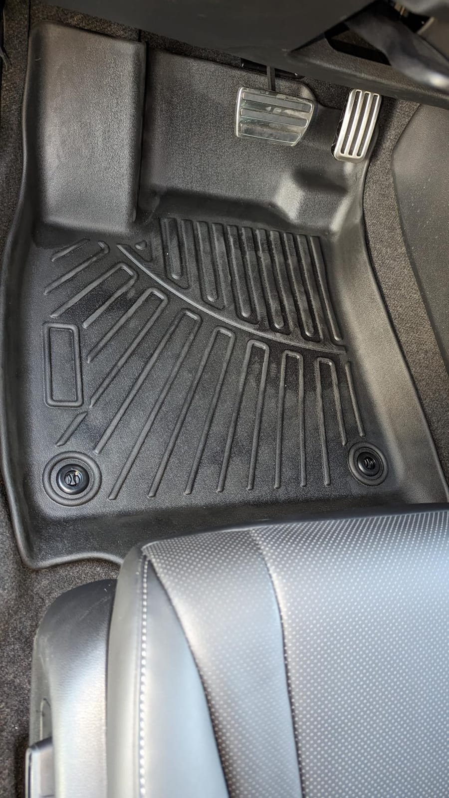 Floor Mats & Cargo Liner for 2022-2026 Jeep Wagoneer 8 Passenger (Non L/S) customer photo 1