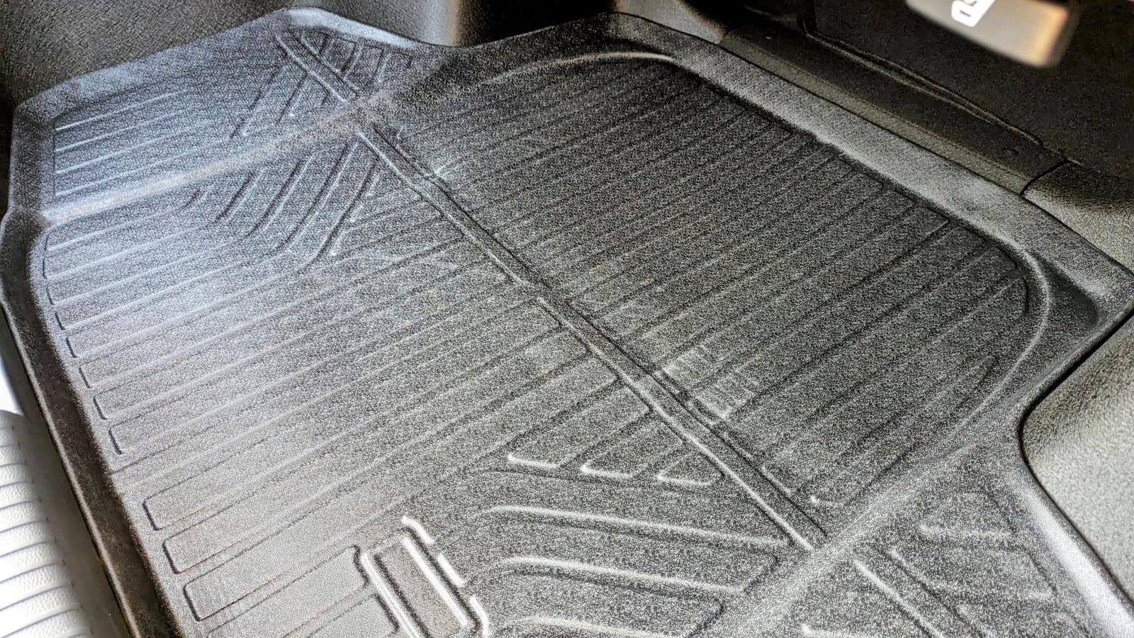 Floor Mats & Cargo Liner for 2022-2026 Jeep Wagoneer 8 Passenger (Non L/S) customer photo 2