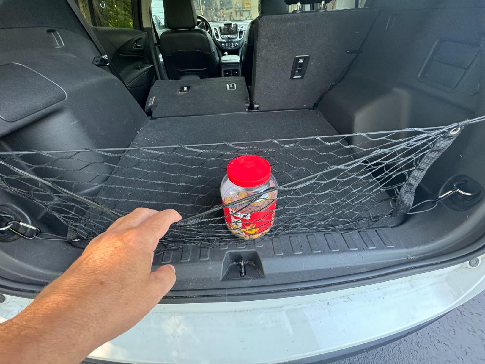Karltys Envelope Style Cargo Net for Kia Sportage 2023 2024 2025 2026, Elastic Rear Trunk Cargo Net for 2025 Sportage Accessories Heavy Duty Nylon Mesh Storage Netting Organizer with Metal Hooks customer photo 1