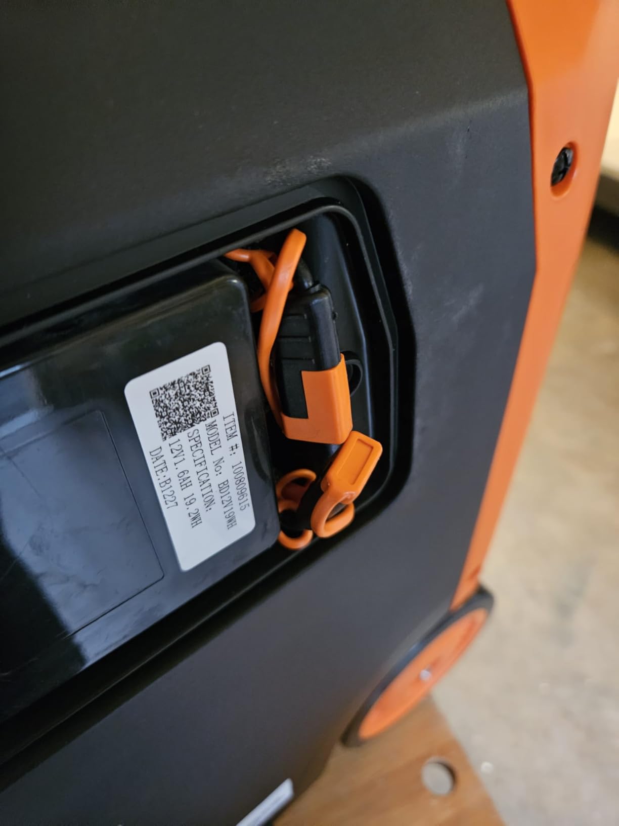 WEN Quiet and Lightweight 4800-Watt Dual Fuel RV-Ready Electric Start Portable Inverter Generator with Fuel Shut Off and CO Watchdog (DF480iX) customer photo 2
