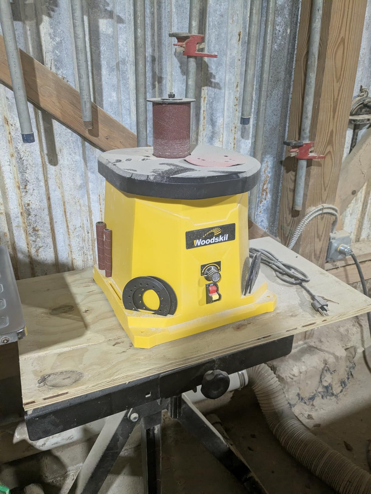 Woodskil Variable Speed Oscillating Spindle Sander for Wood,4A customer photo 2