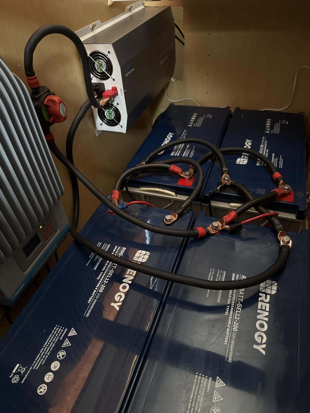 1500W Pure Sine Wave Inverter 12V DC to 120V AC Converter with LCD Remote customer photo 1