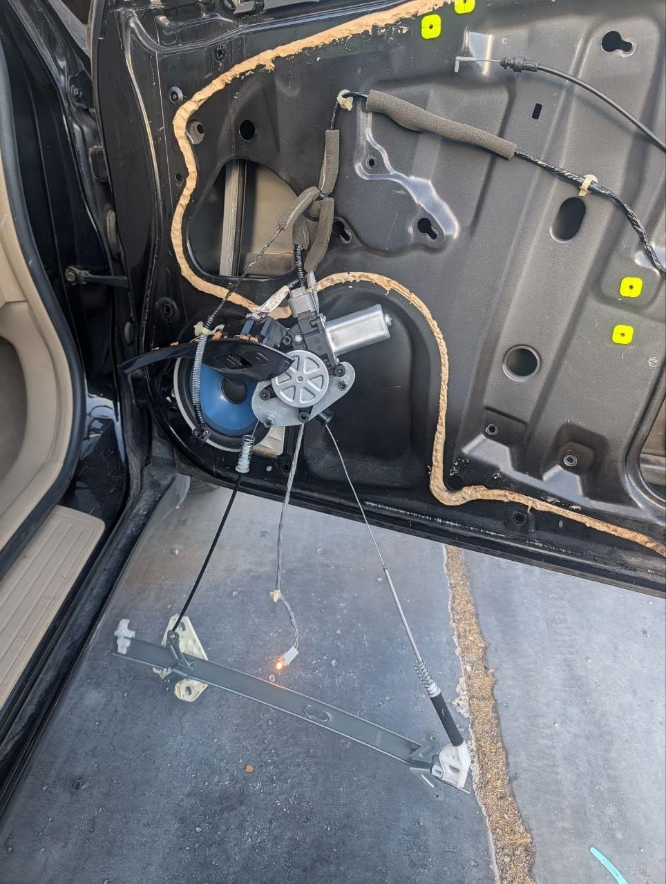 Rear Left Driver Side Power Window Regulator with Motor Assembly Compatible for Honda Accord 2003-2007 Replacement 72750-SDA-A01, 72750-SDC-A01, 748-044 customer photo 1