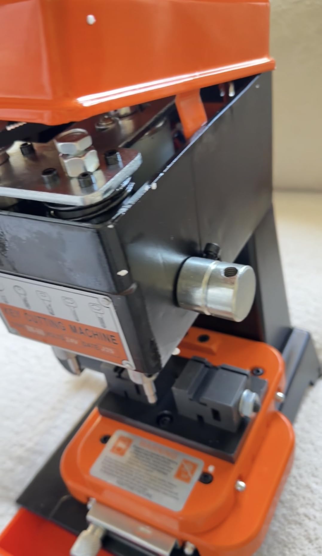 120W 60Hz Cutter Cutting Machine Manual Duplicator Copy Machine Vertical Copy Drill Machines with Copper Core Adjustable Motor Speed for Cutting Metal Objects 110V-220V customer photo 1