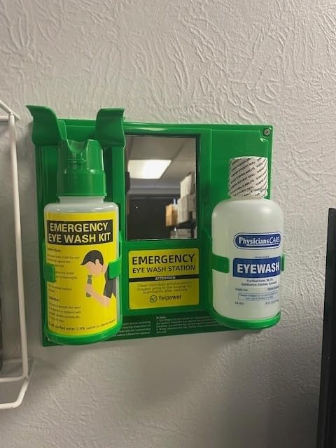 Portable Eyewash Station OSHA-Approved - Upgraded Emergency Eye Wash Bottles Flush Kit Clean Both Eyes Simultaneously Wall Mounted 16oz （No Solution） customer photo 1