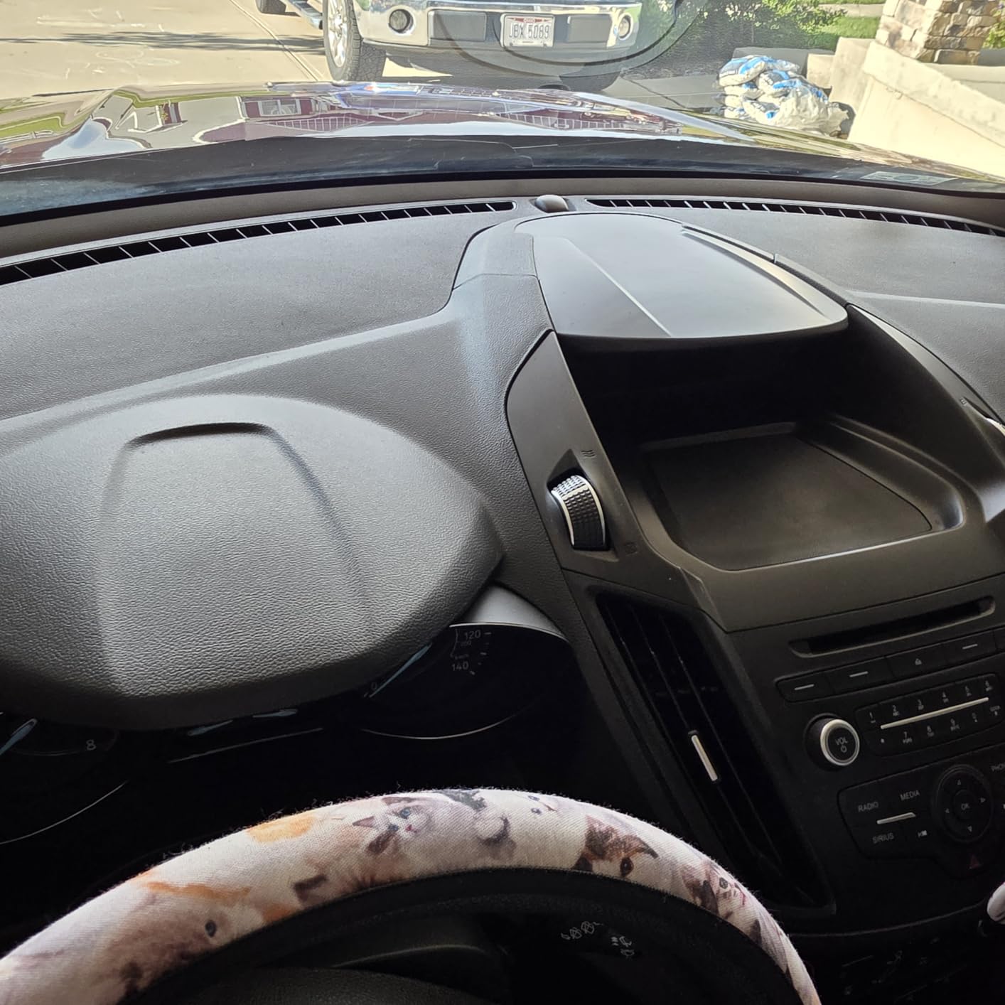Dashboard Cover Mat for Je-ep Renegade 2015-2023 Accessories Dash Cover Dash Mat Sunshade Glare UV Rays Protector customer photo 1