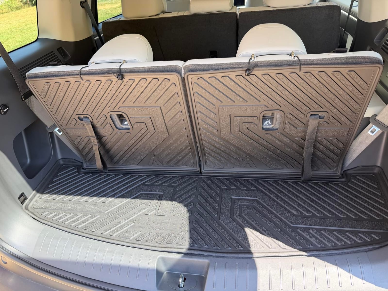 LASFIT Floor Mats for Nissan Titan Crew Cab 2017-2024 / Titan XD 2016-2024 customer photo 2