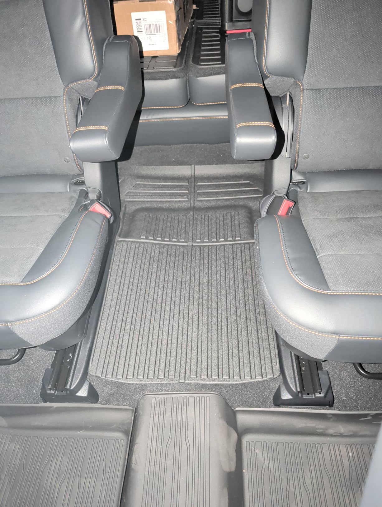 Rongtaod Floor Mats Set (5 PCS) for 2018-2026 Volkswagen Atlas Accessories customer photo 1